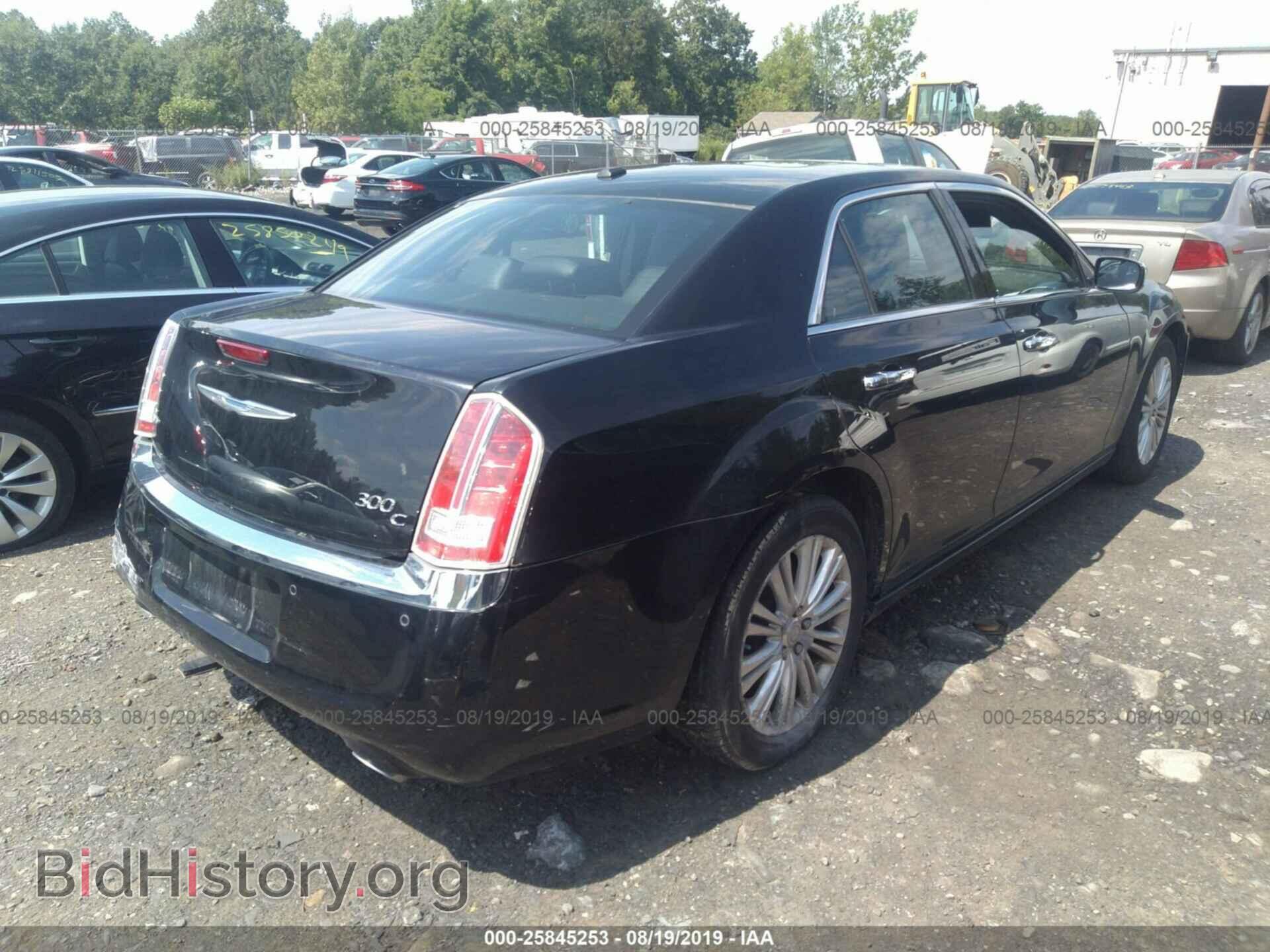 2012 CHRYSLER 300C - VIN: 2C3CCAKT7CH197139 - Фото 4