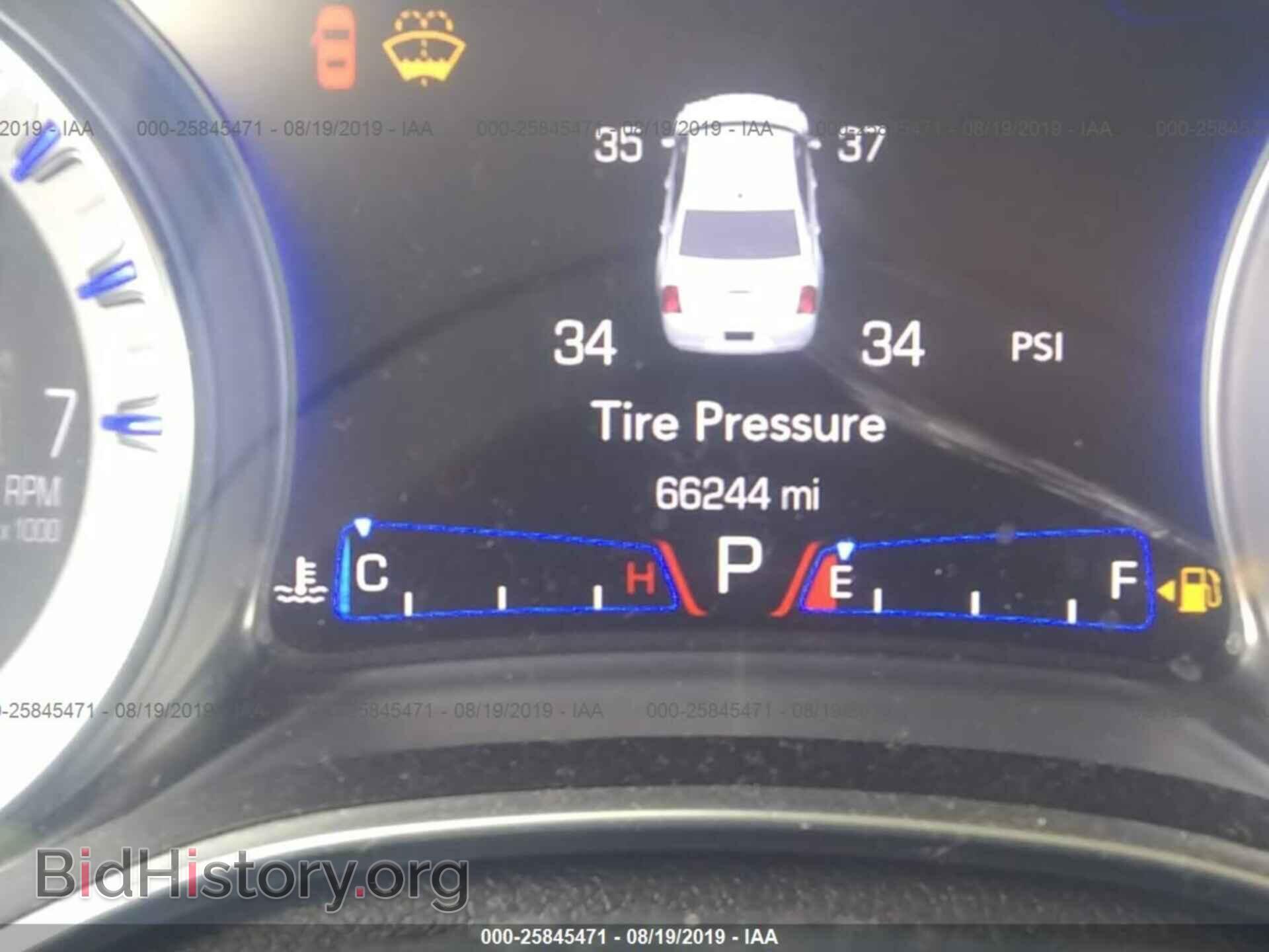 2016 CHRYSLER 300 - VIN: 2C3CCAAG8GH219479 - Фото 7