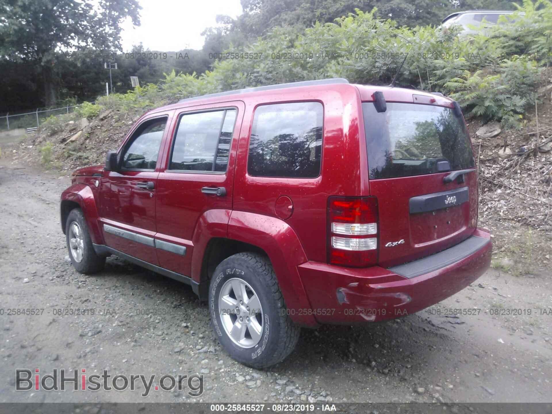2010 JEEP LIBERTY - VIN: 1J4PN2GK5AW166932 - Фото 3