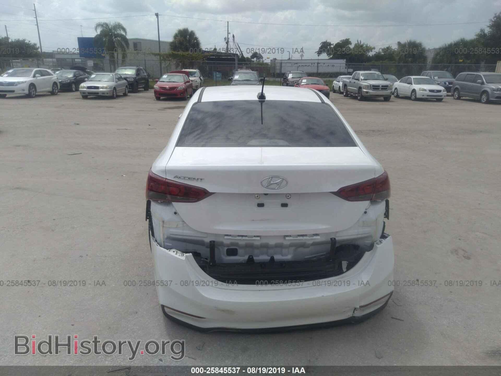 2019 HYUNDAI ACCENT - VIN: 3KPC24A3XKE044184 - Фото 6