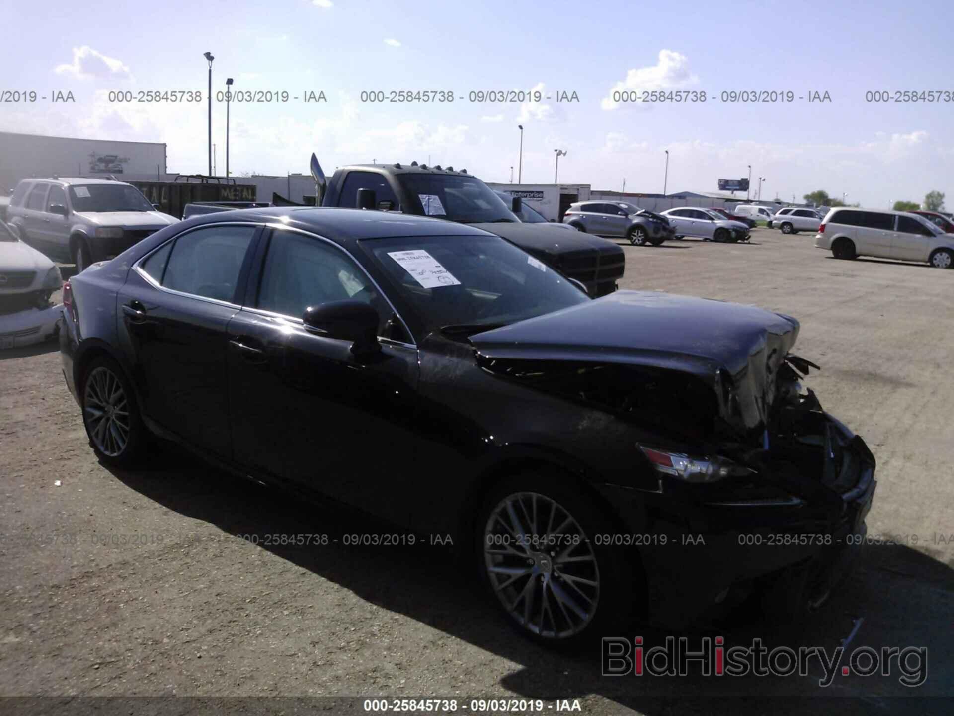 Photo JTHCF1D26E5014541 - LEXUS IS 2014