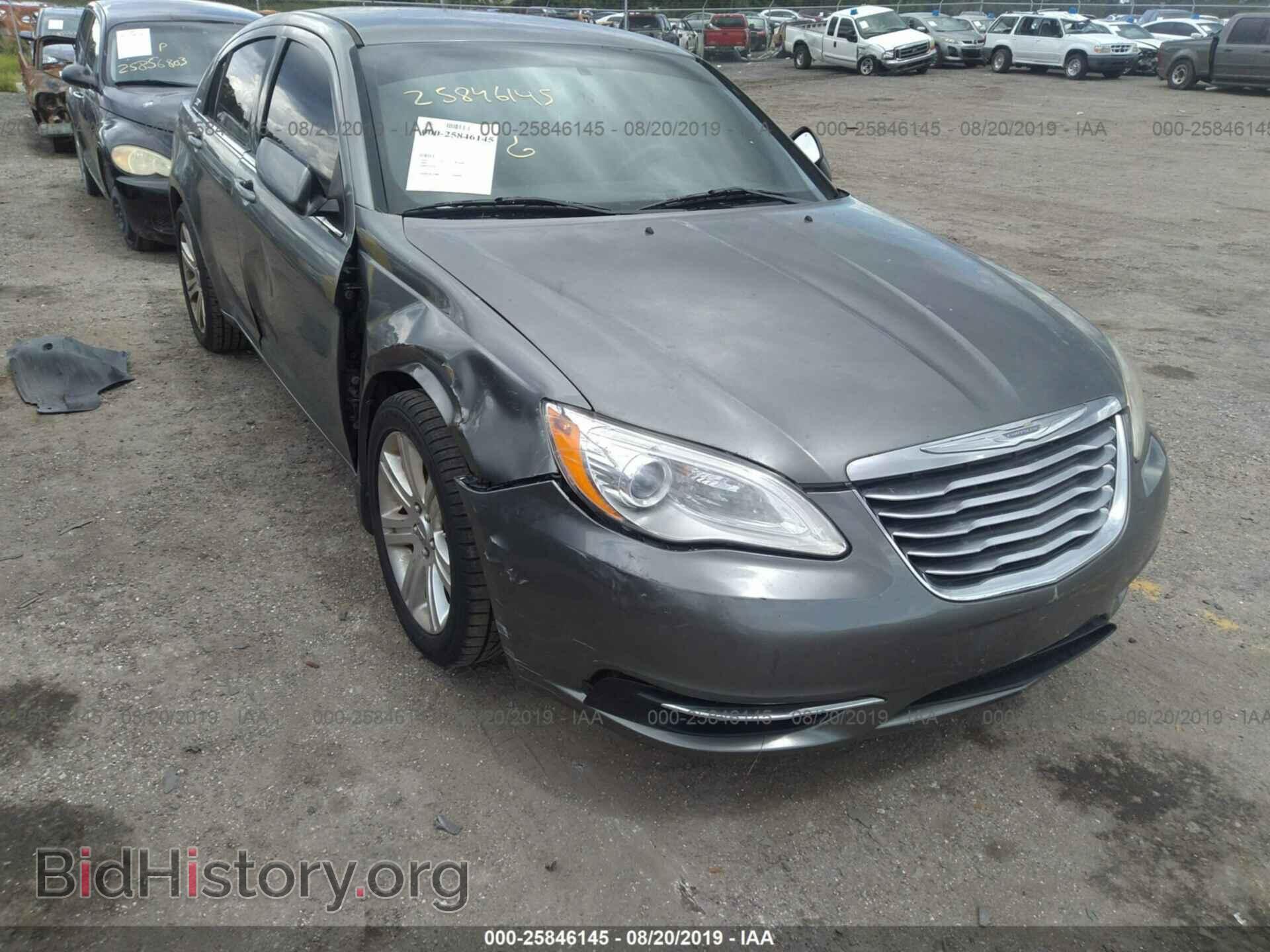 2013 CHRYSLER 200 - VIN: 1C3CCBAB2DN671330 - Фото 6