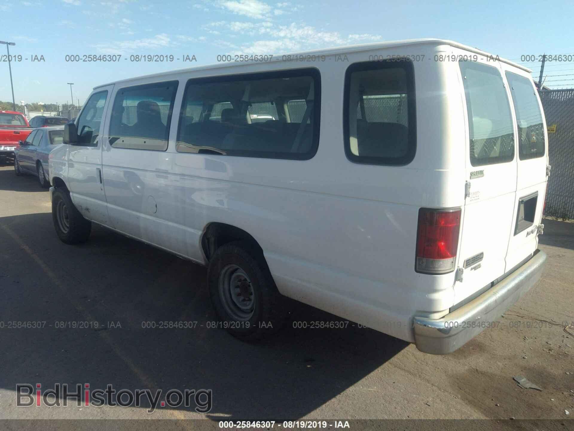 2009 FORD ECONOLINE - VIN: 1FBSS31LX9DA72041 - Фото 3