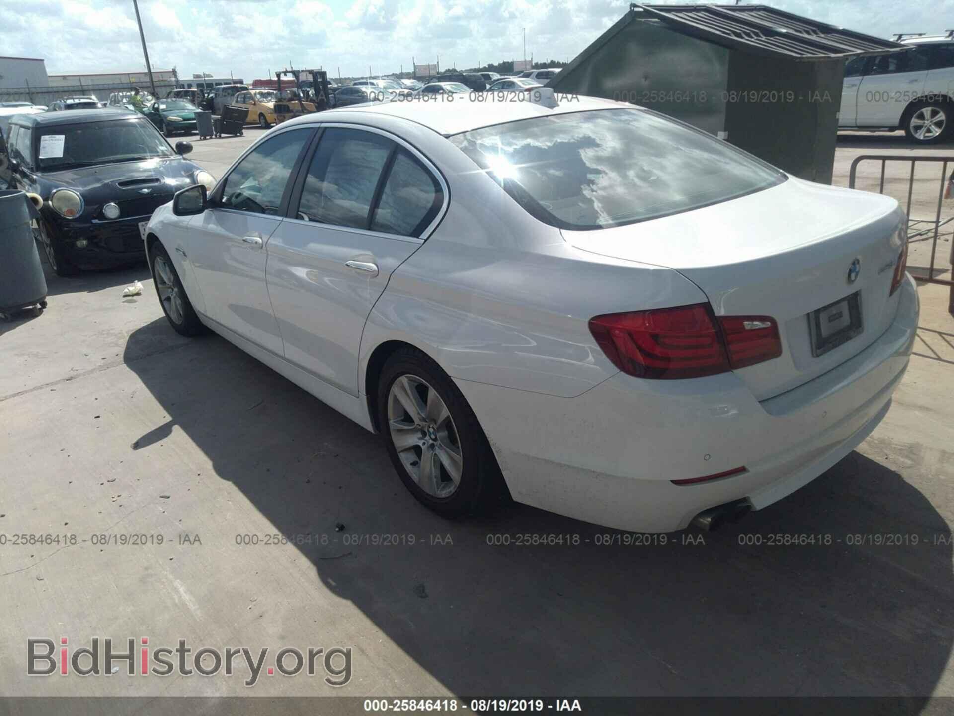 2012 BMW 528 - VIN: WBAXG5C56CC593992 - Фото 3