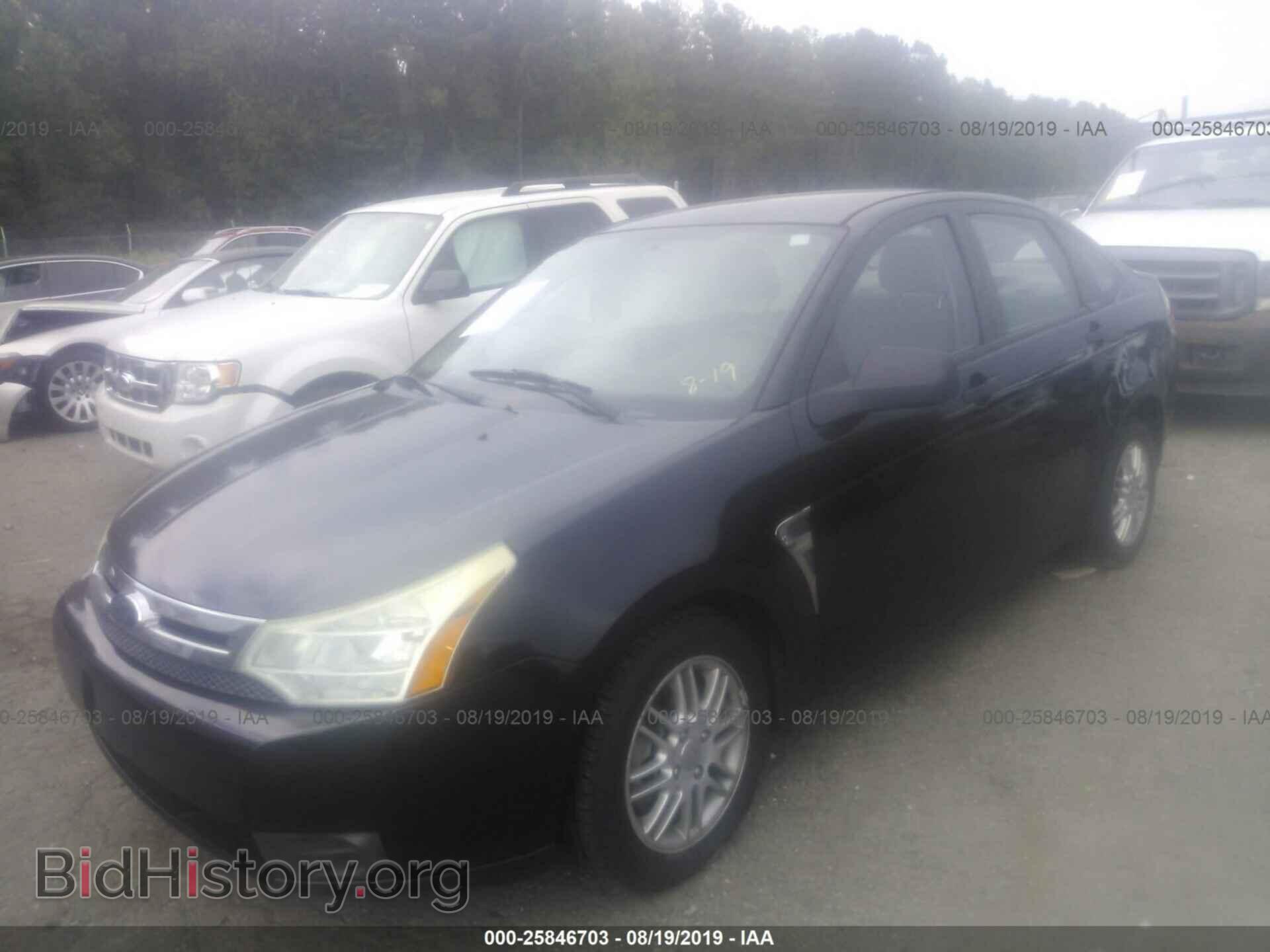 2008 FORD FOCUS - VIN: 1FAHP35N08W209533 - Фото 2