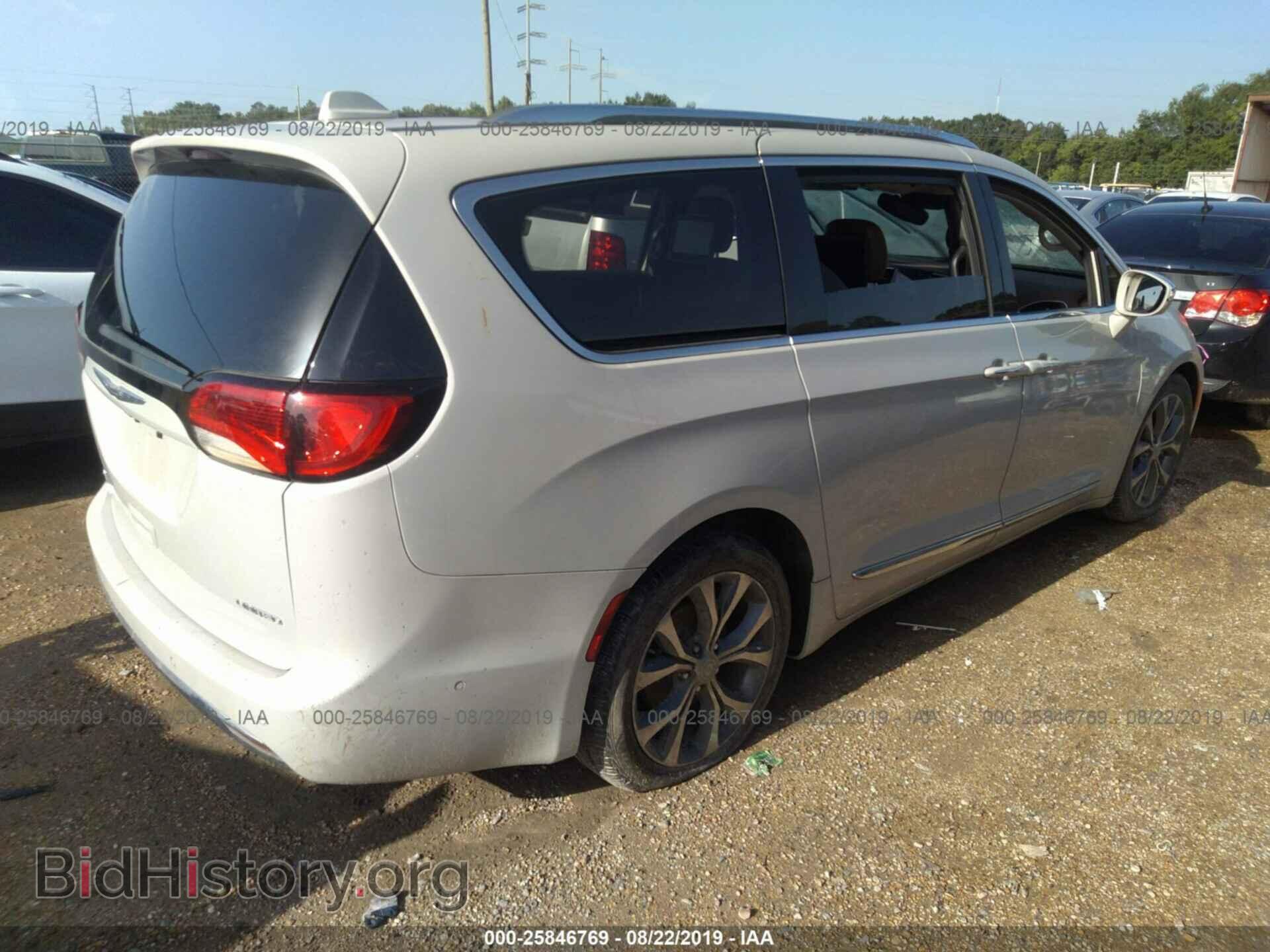 2017 CHRYSLER PACIFICA - VIN: 2C4RC1GGXHR602980 - Фото 4