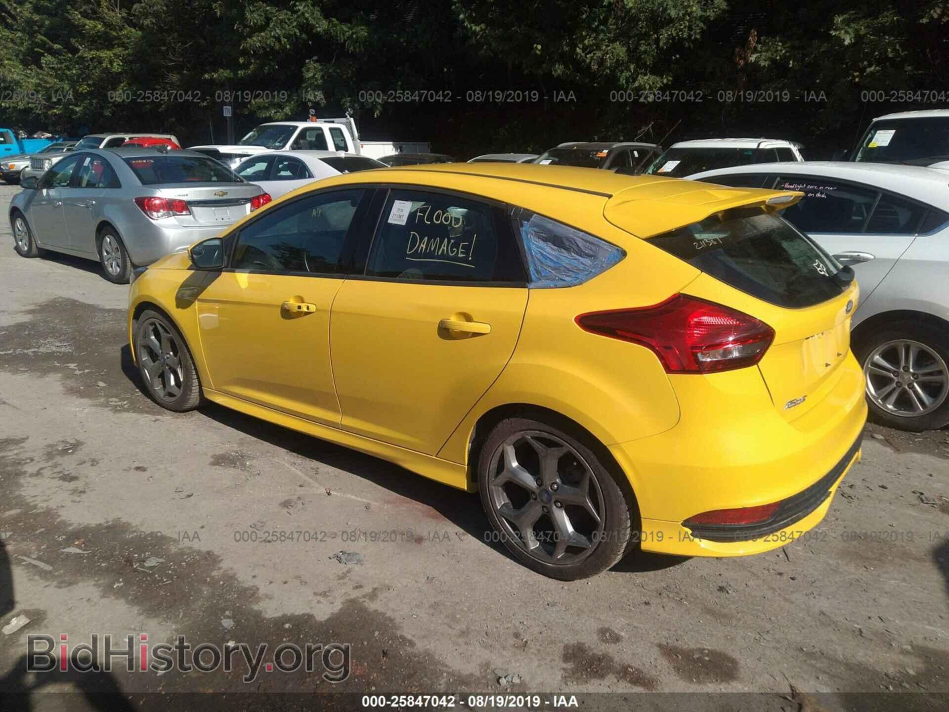 2018 FORD FOCUS - VIN: 1FADP3L95JL320641 - Фото 3