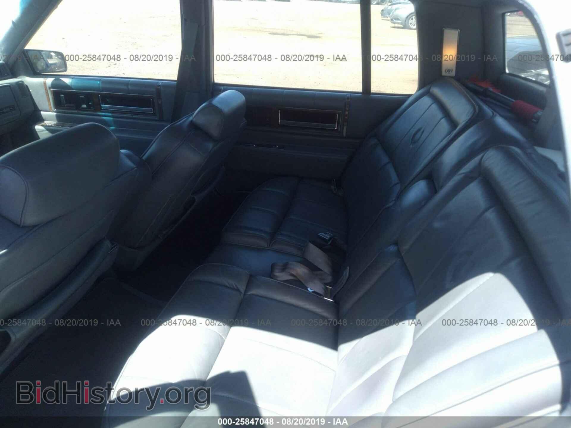 1986 CADILLAC DEVILLE - VIN: 1G6CD6989G4300705 - Фото 8