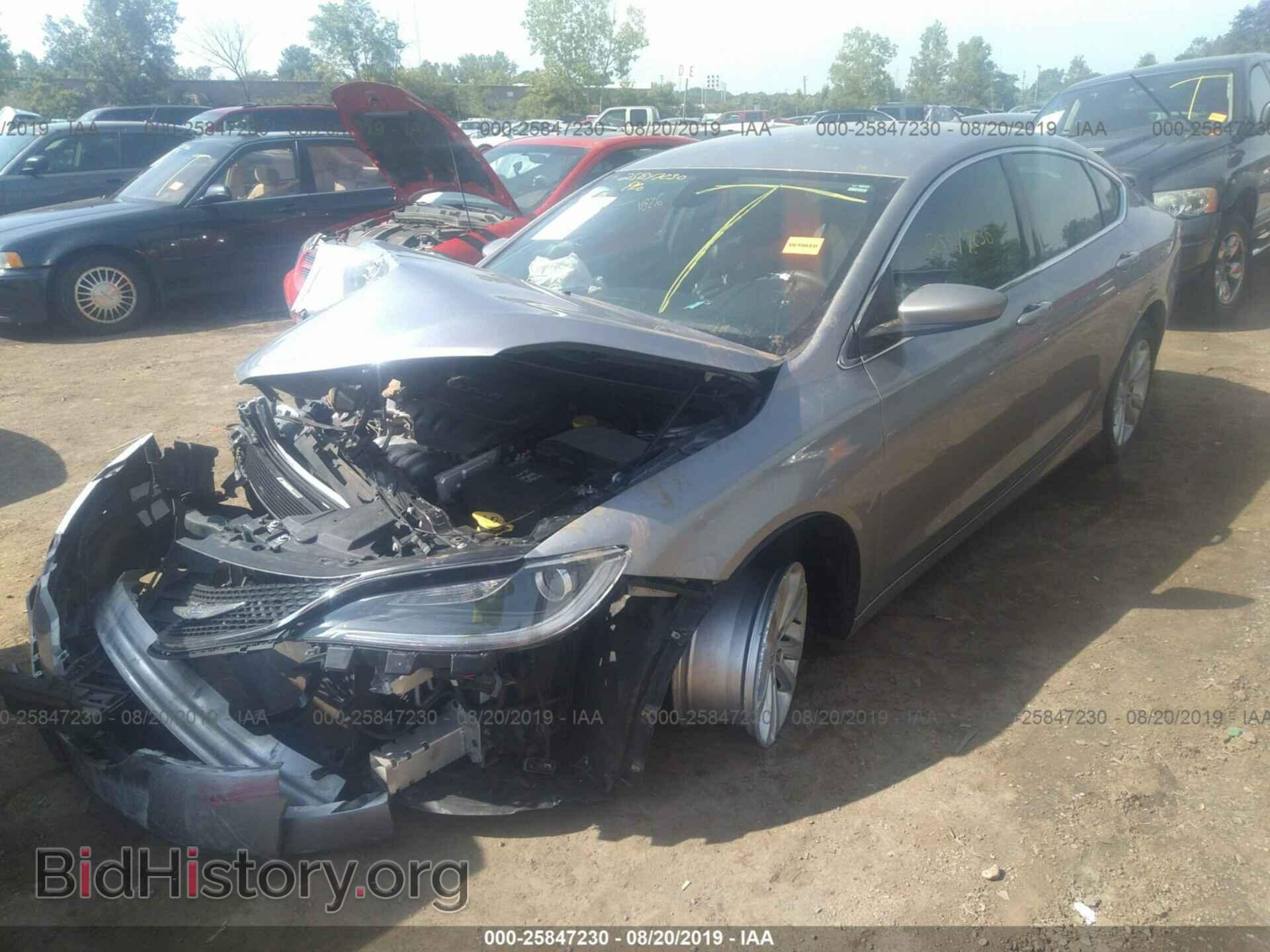 2015 CHRYSLER 200 - VIN: 1C3CCCAB2FN502336 - Фото 2