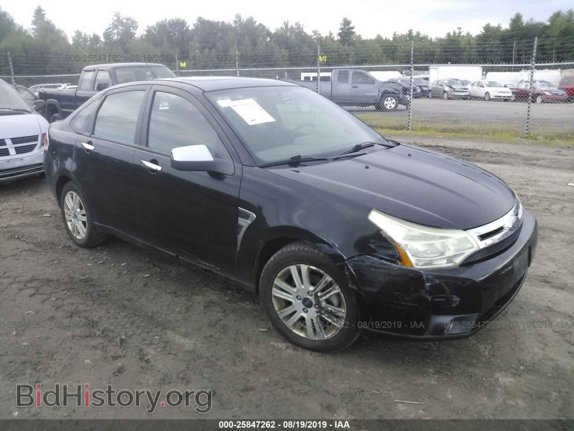 Фотография 1FAHP35N88W254428 - FORD FOCUS 2008