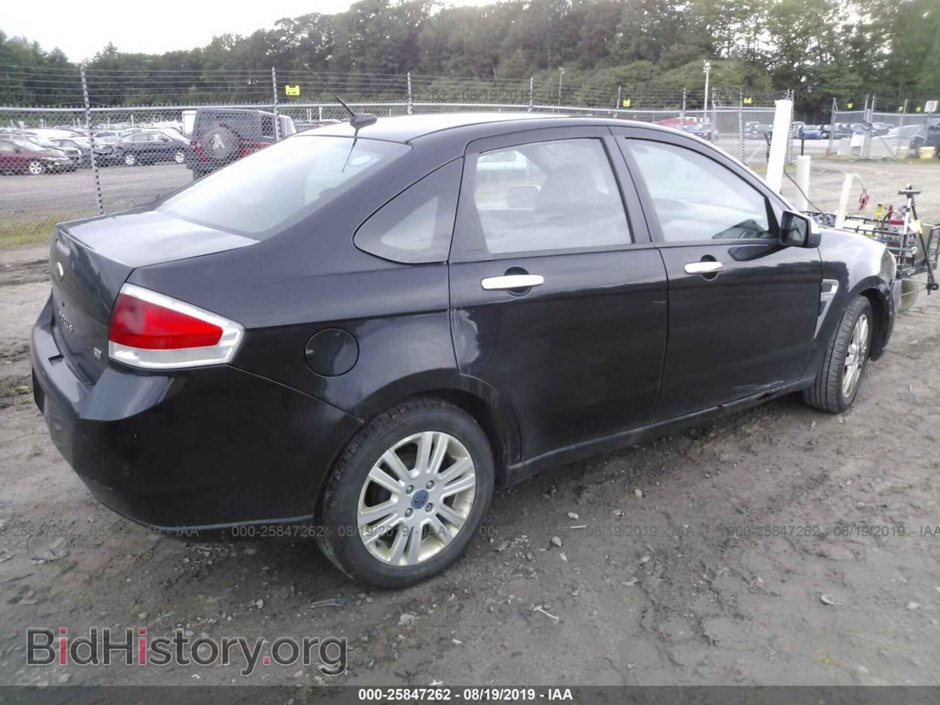 2008 FORD FOCUS - VIN: 1FAHP35N88W254428 - Фото 4