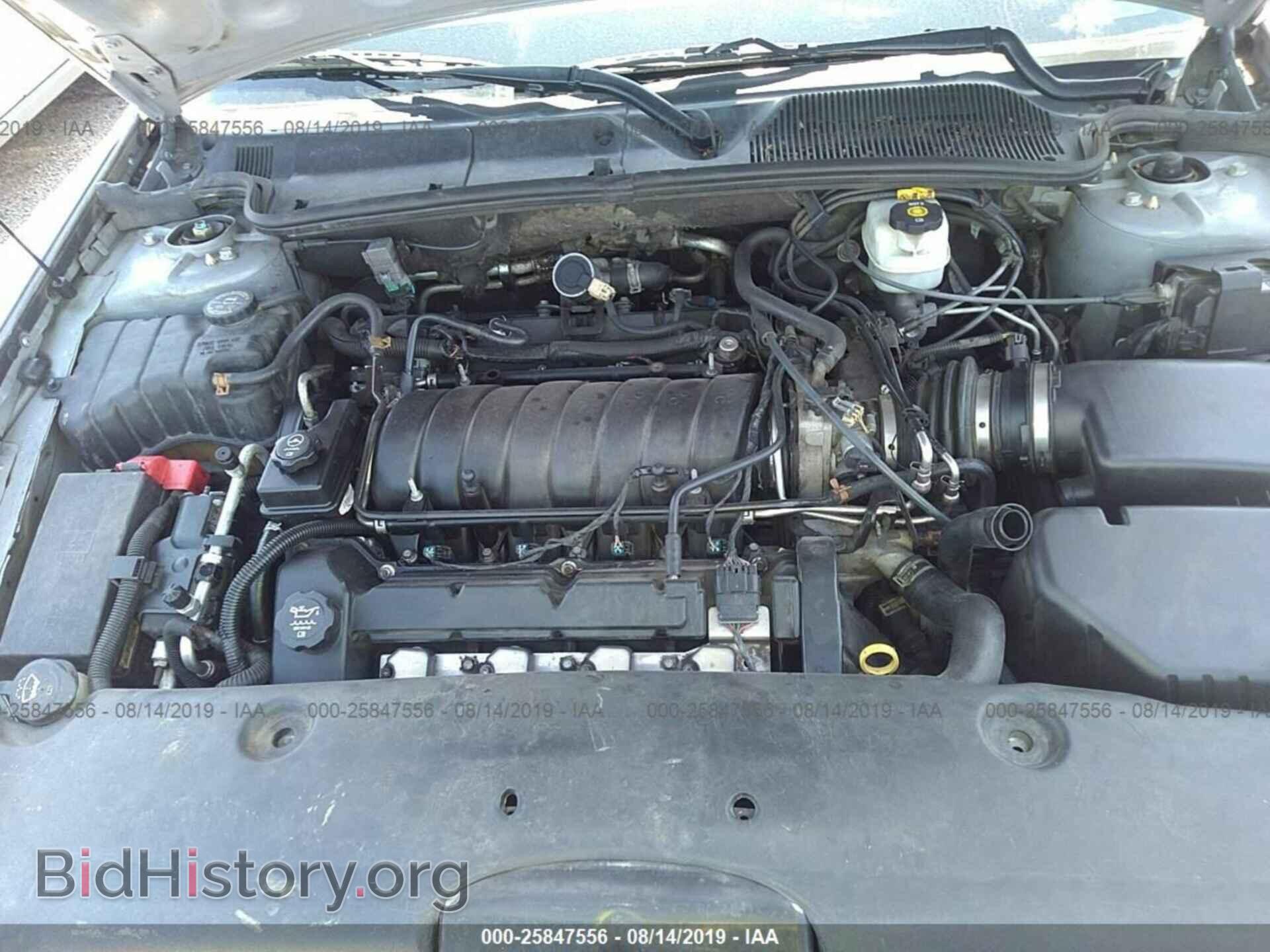 2005 CADILLAC DEVILLE - VIN: 1G6KD54Y95U236871 - Photo 10