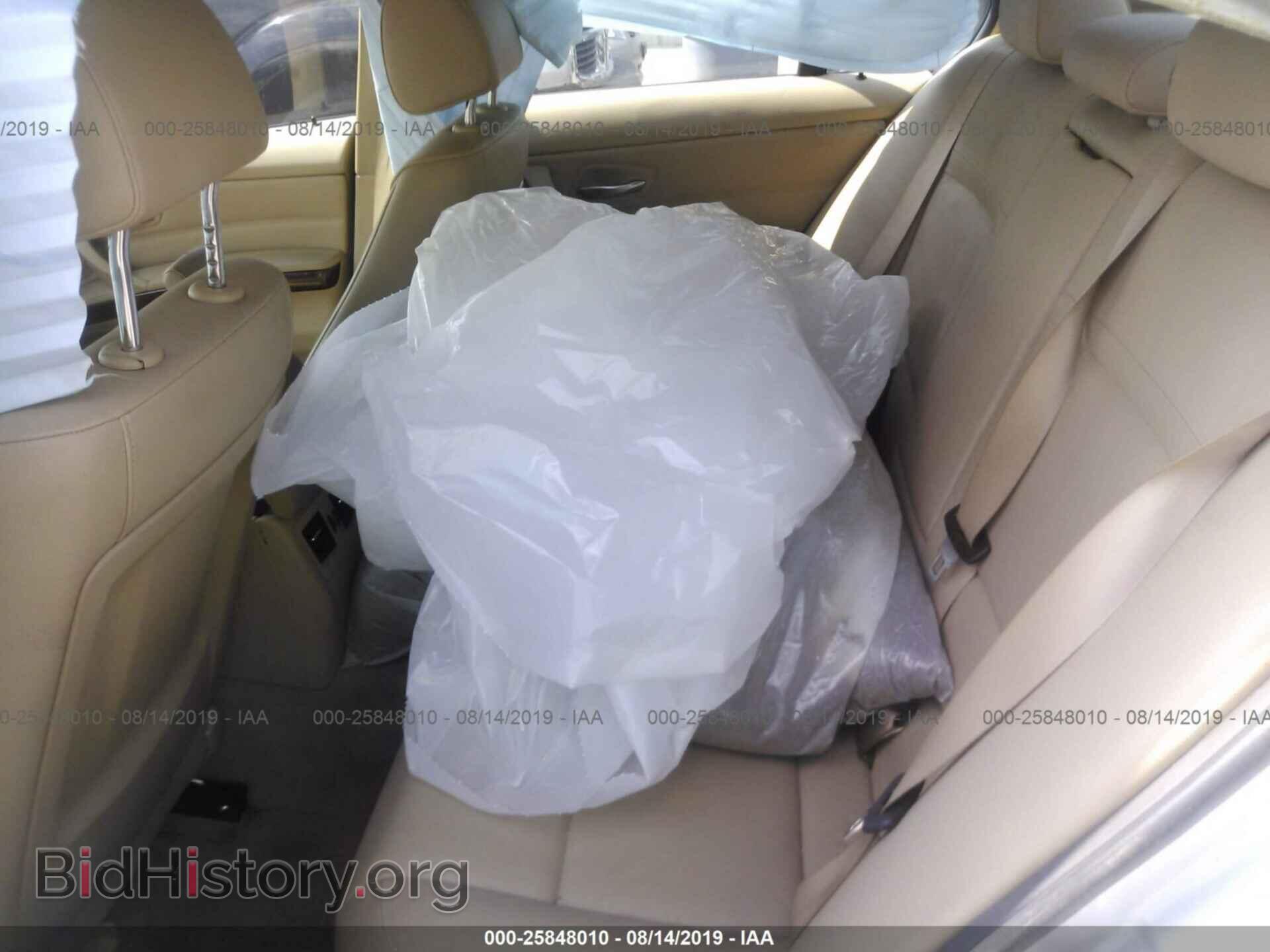 2011 BMW 328 - VIN: WBAPH7C59BE461210 - Фото 8