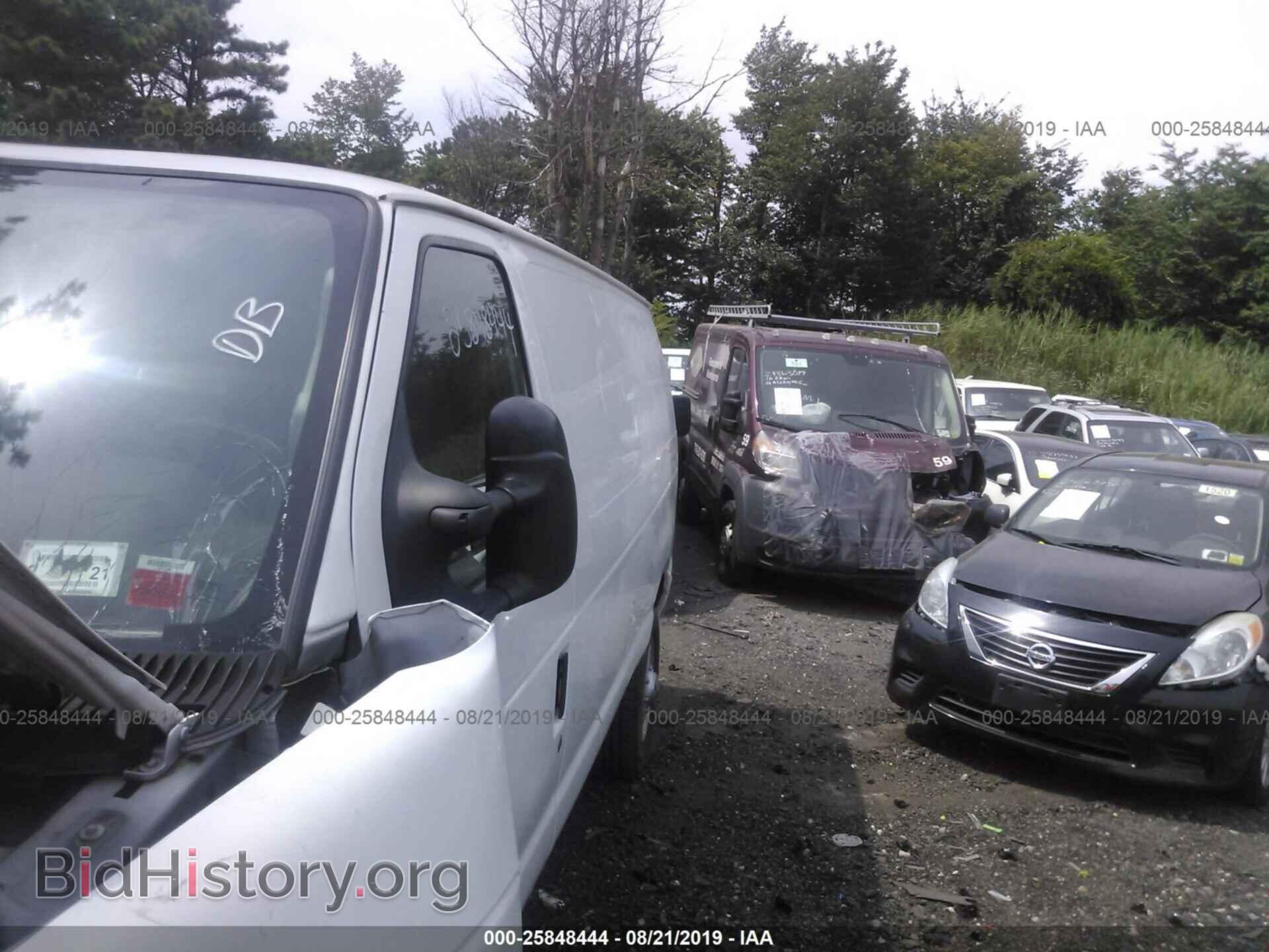 2011 FORD ECONOLINE - VIN: 1FTSE3EL6BDB23425 - Фото 2