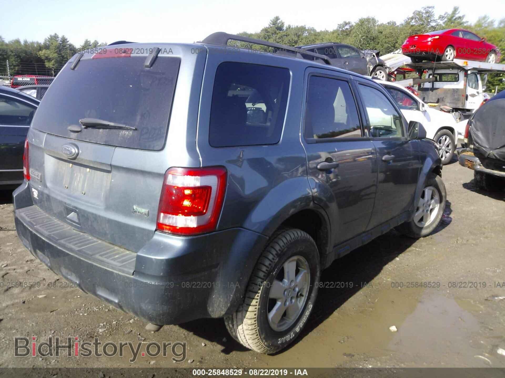 2011 FORD ESCAPE - VIN: 1FMCU9DG1BKC53330 - Фото 4