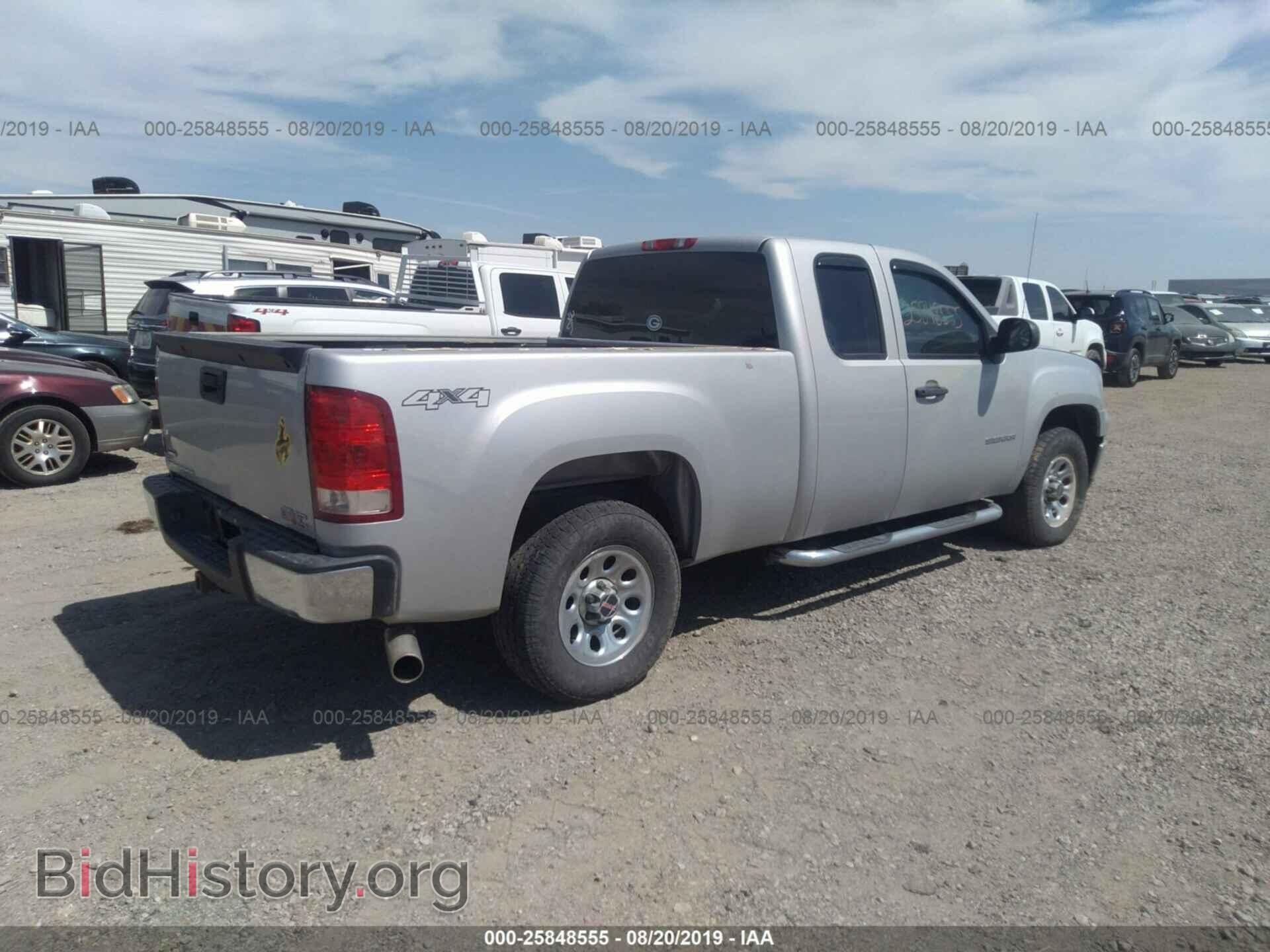 2011 GMC SIERRA - VIN: 1GTR2TEA2BZ265361 - Фото 4