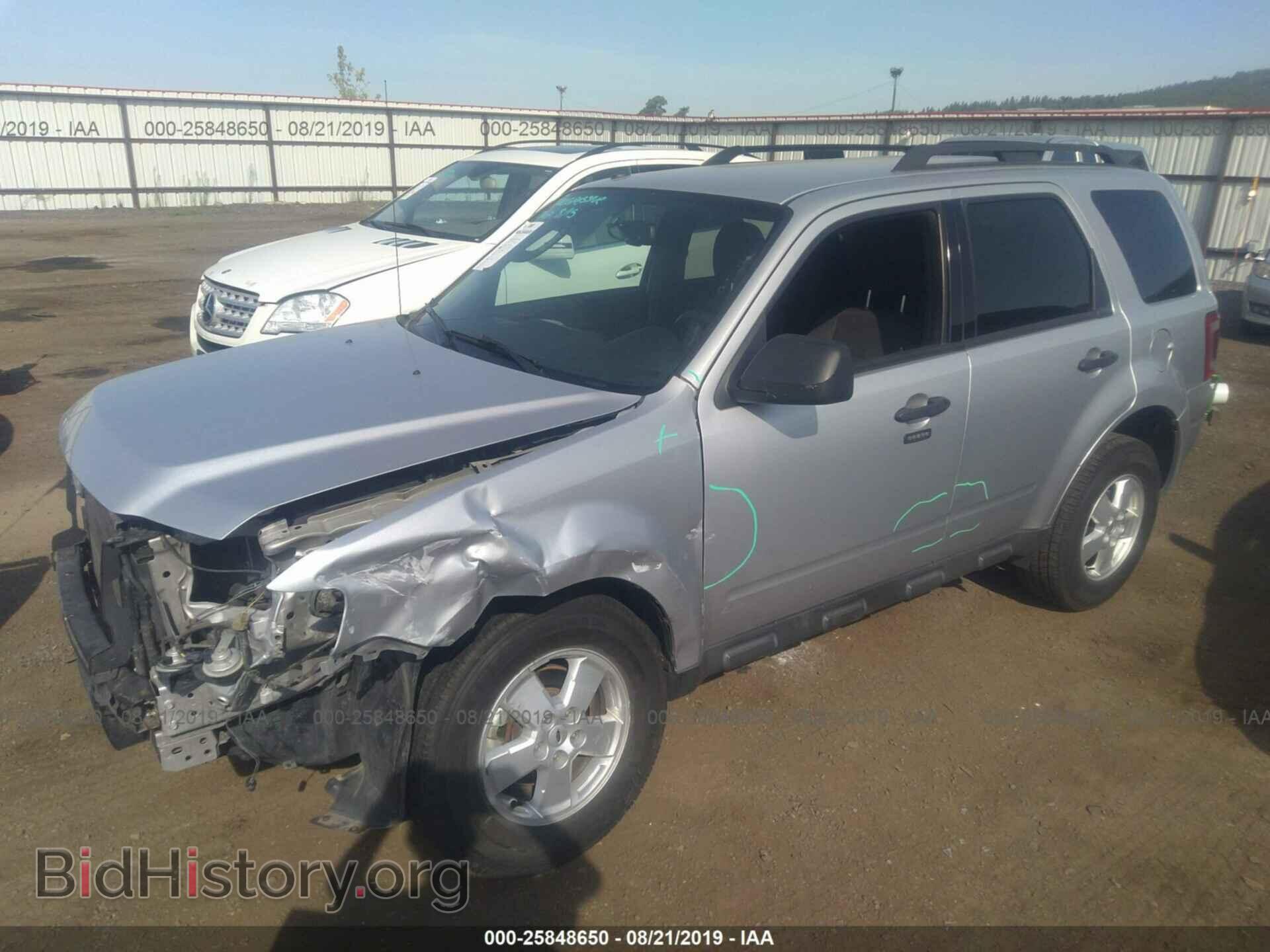 2012 FORD ESCAPE - VIN: 1FMCU9DG7CKA23504 - Photo 2