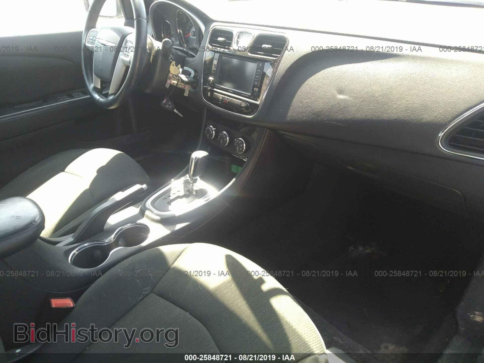 2011 CHRYSLER 200 - VIN: 1C3BC1FB7BN579898 - Фото 5