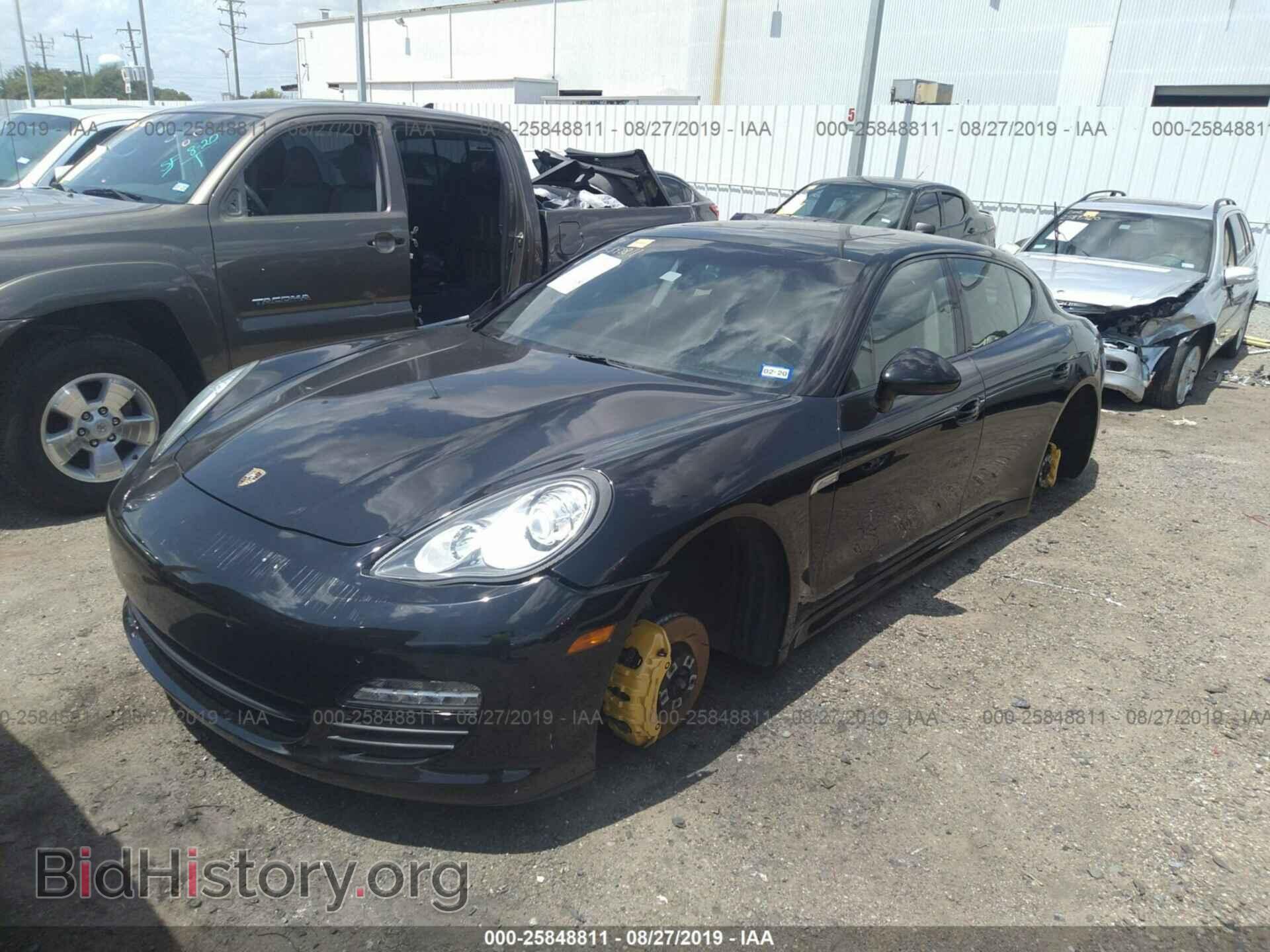 2011 PORSCHE PANAMERA - VIN: WP0AA2A79BL010472 - Фото 2