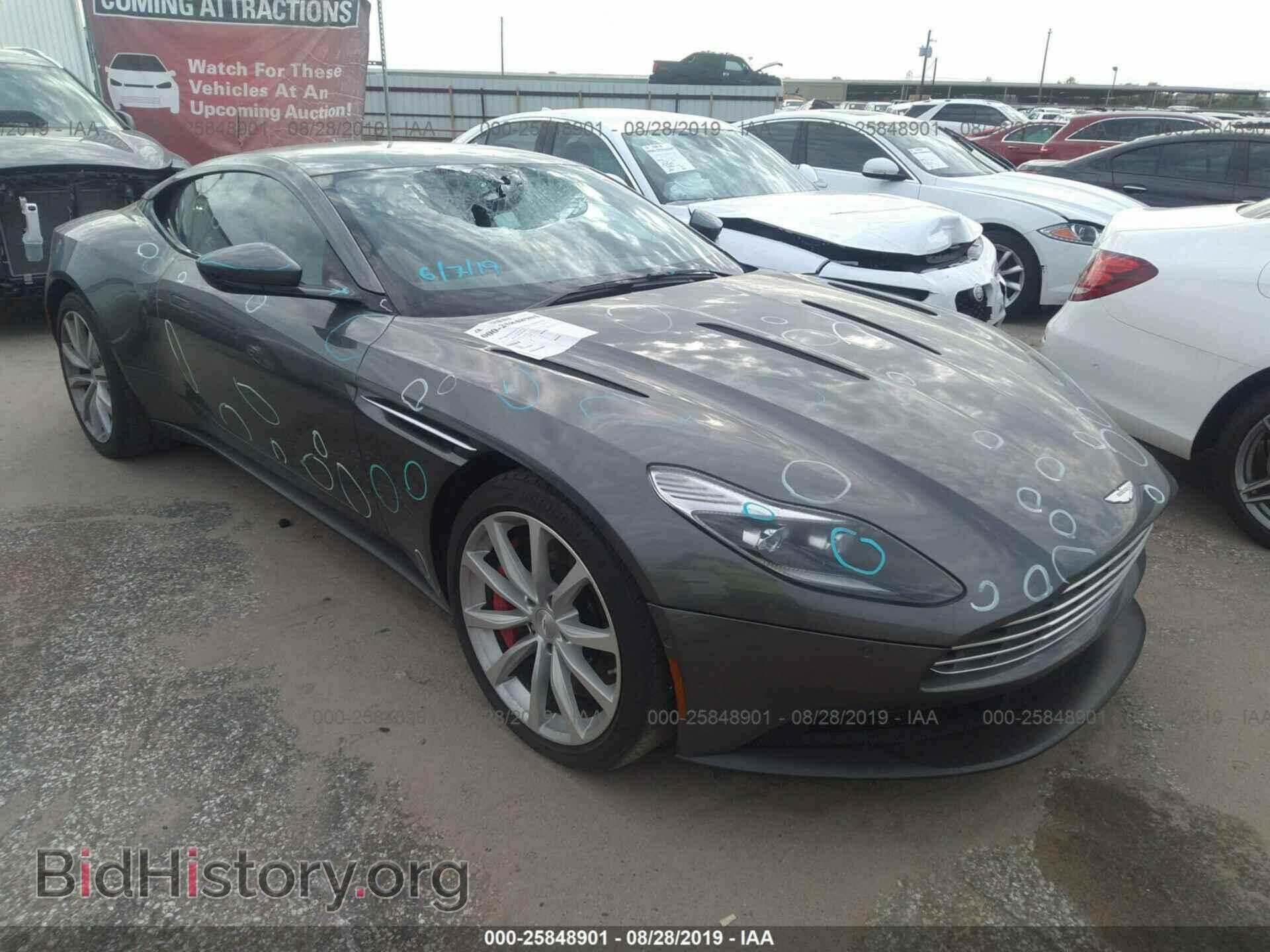 Photo SCFRMFAV4HGL02887 - ASTON MARTIN DB11 2017