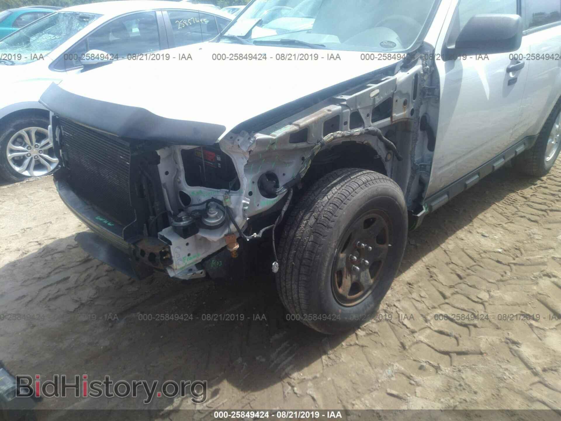 2011 FORD ESCAPE - VIN: 1FMCU9DG0BKA14366 - Фото 6