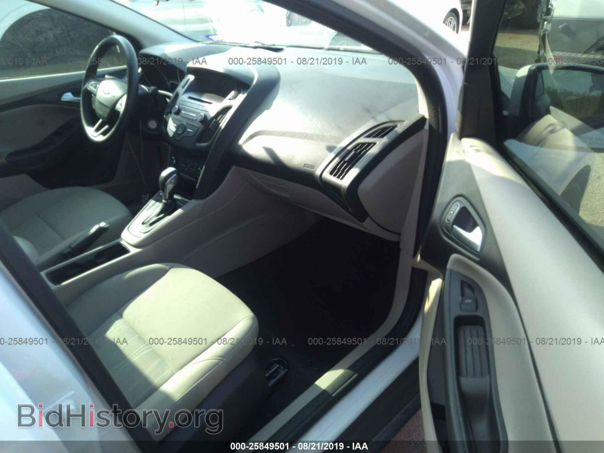 2016 FORD FOCUS - VIN: 1FADP3F24GL238021 - Фото 5