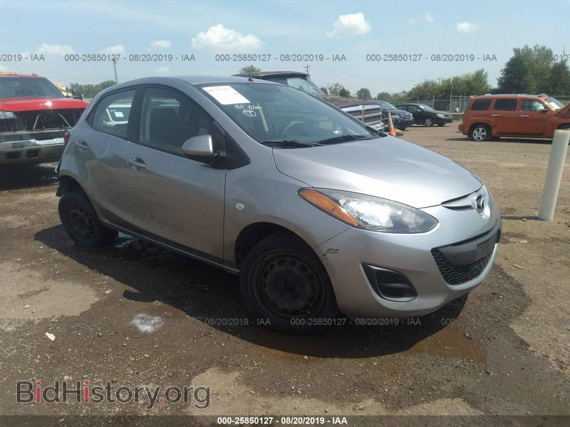 Фотография JM1DE1KZ5D0153760 - MAZDA MAZDA2 2013