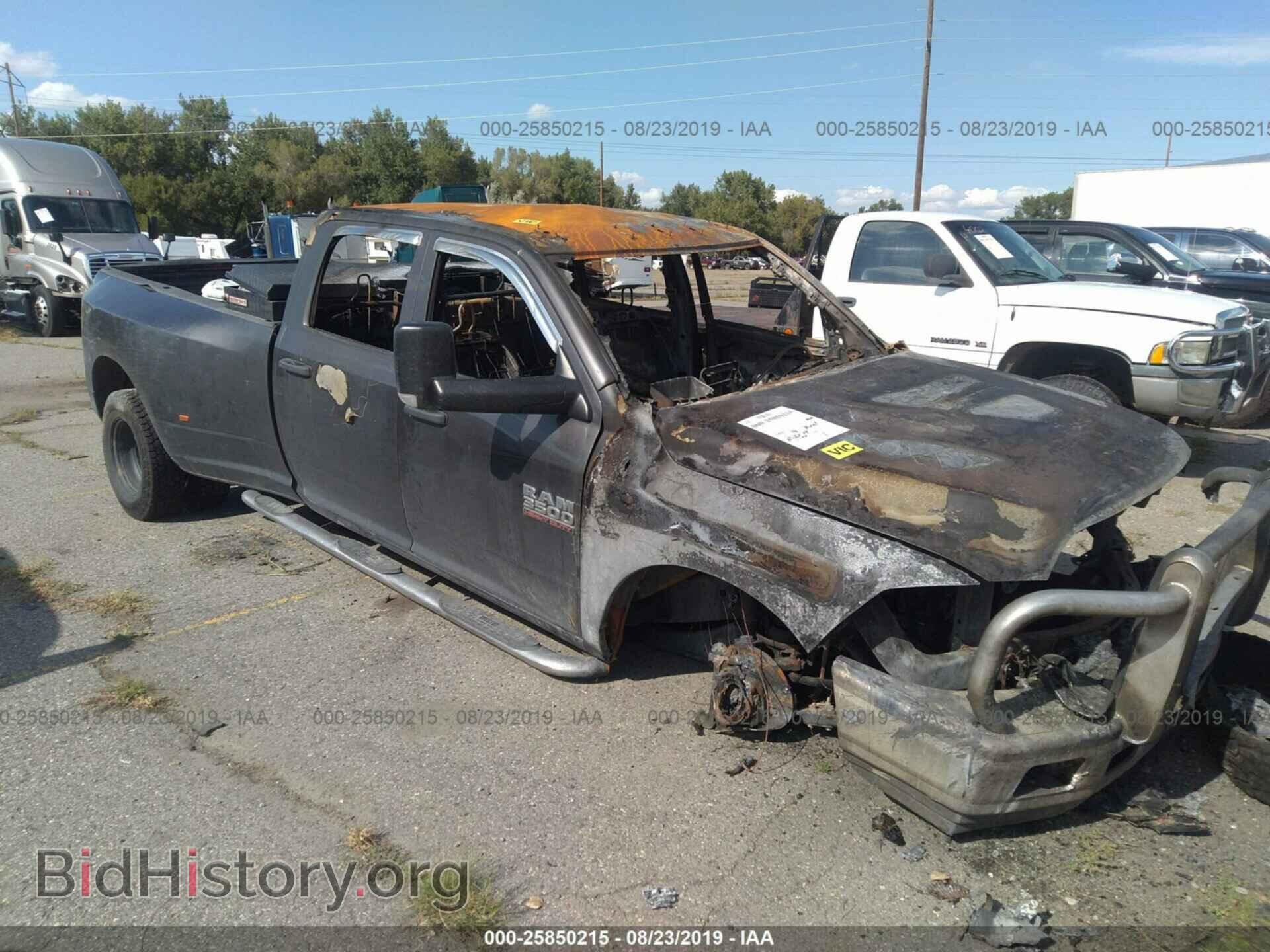 Photo 3C63RRGL8GG155609 - RAM 3500 2016
