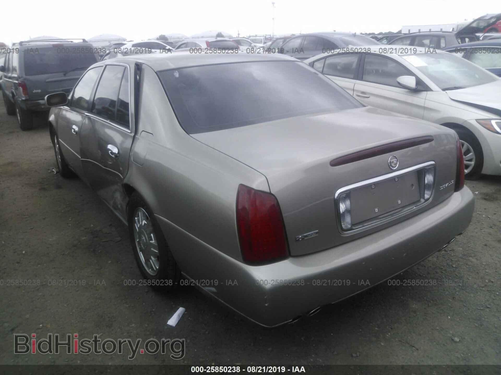 2004 CADILLAC DEVILLE - VIN: 1G6KD54Y14U258345 - Photo 3