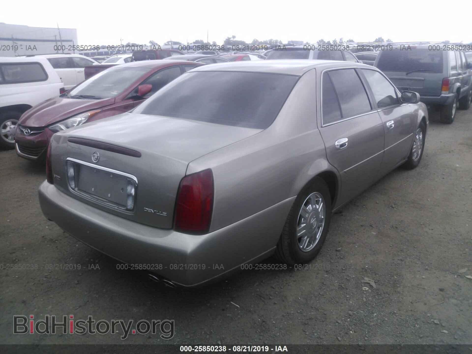 2004 CADILLAC DEVILLE - VIN: 1G6KD54Y14U258345 - Photo 4