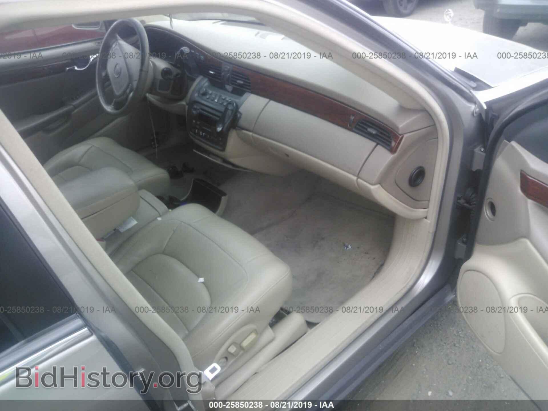 2004 CADILLAC DEVILLE - VIN: 1G6KD54Y14U258345 - Photo 5
