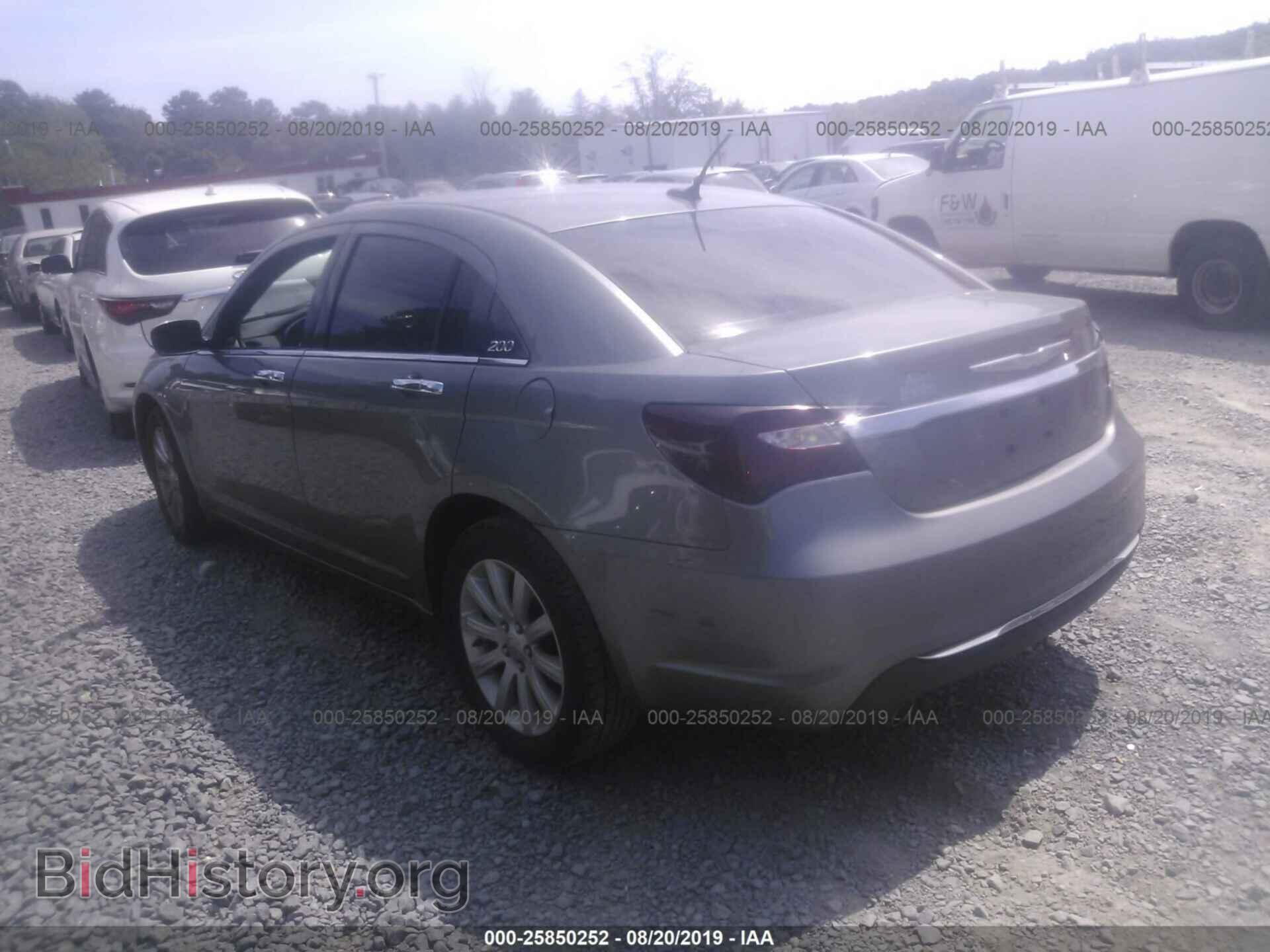 2013 CHRYSLER 200 - VIN: 1C3CCBCG4DN747154 - Фото 3