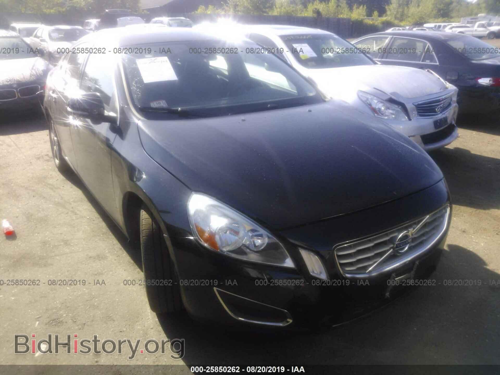 Фотография YV1612FS3D1219038 - VOLVO S60 2013