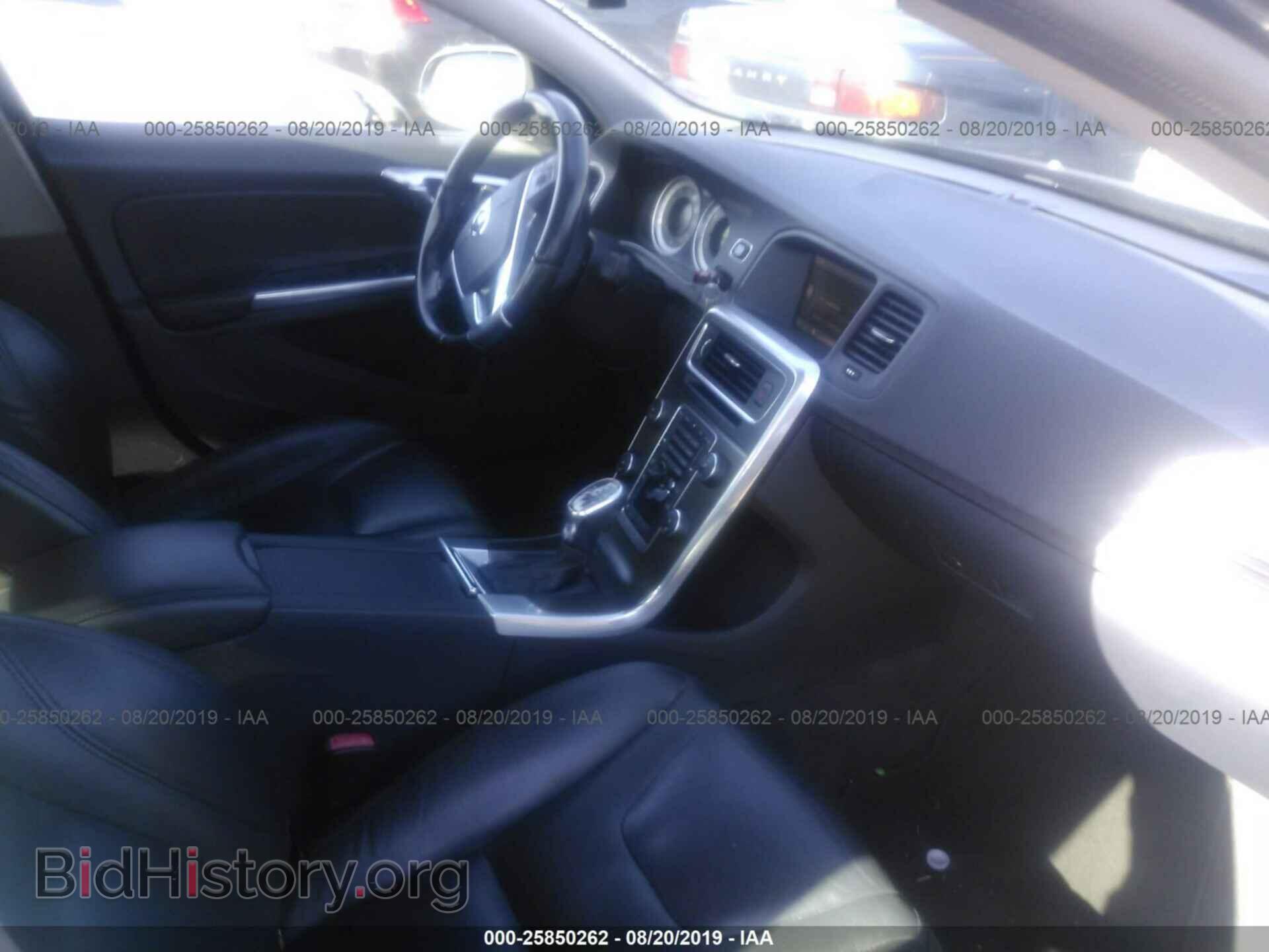 2013 VOLVO S60 - VIN: YV1612FS3D1219038 - Фото 5