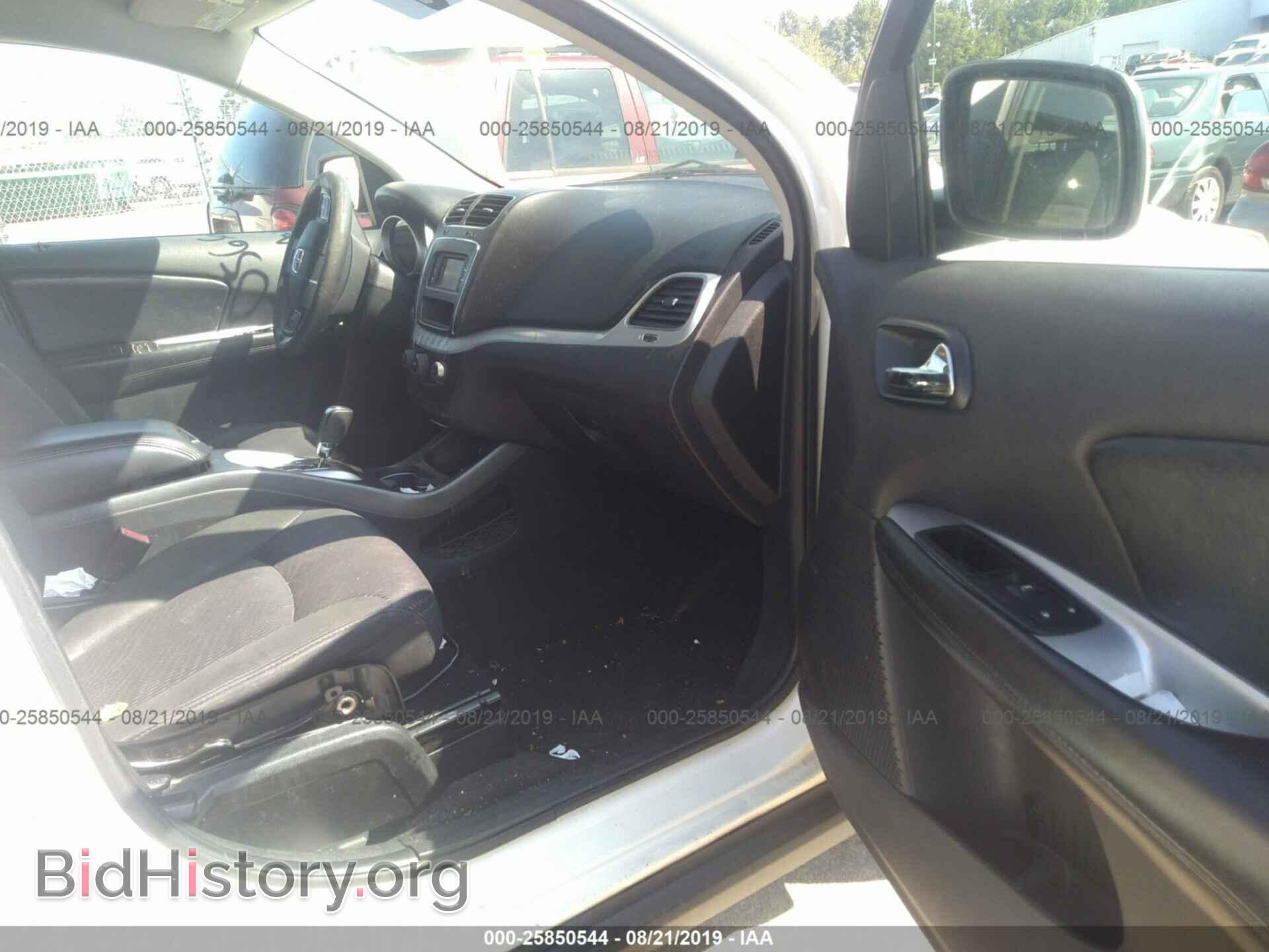 2012 DODGE JOURNEY - VIN: 3C4PDCBG0CT150566 - Фото 5