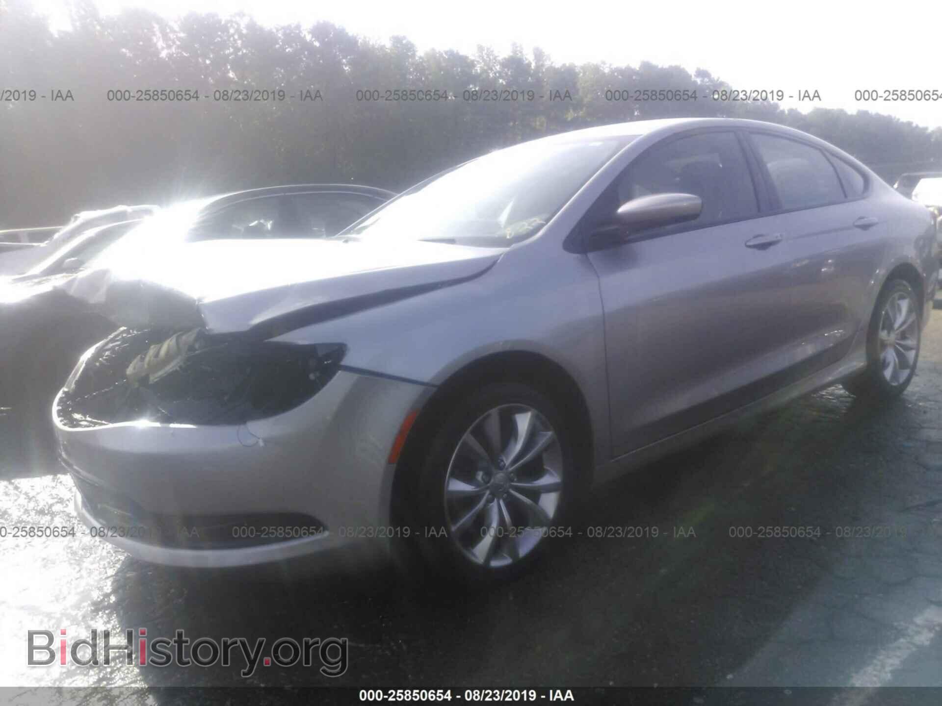 2016 CHRYSLER 200 - VIN: 1C3CCCBB6GN130323 - Фото 2