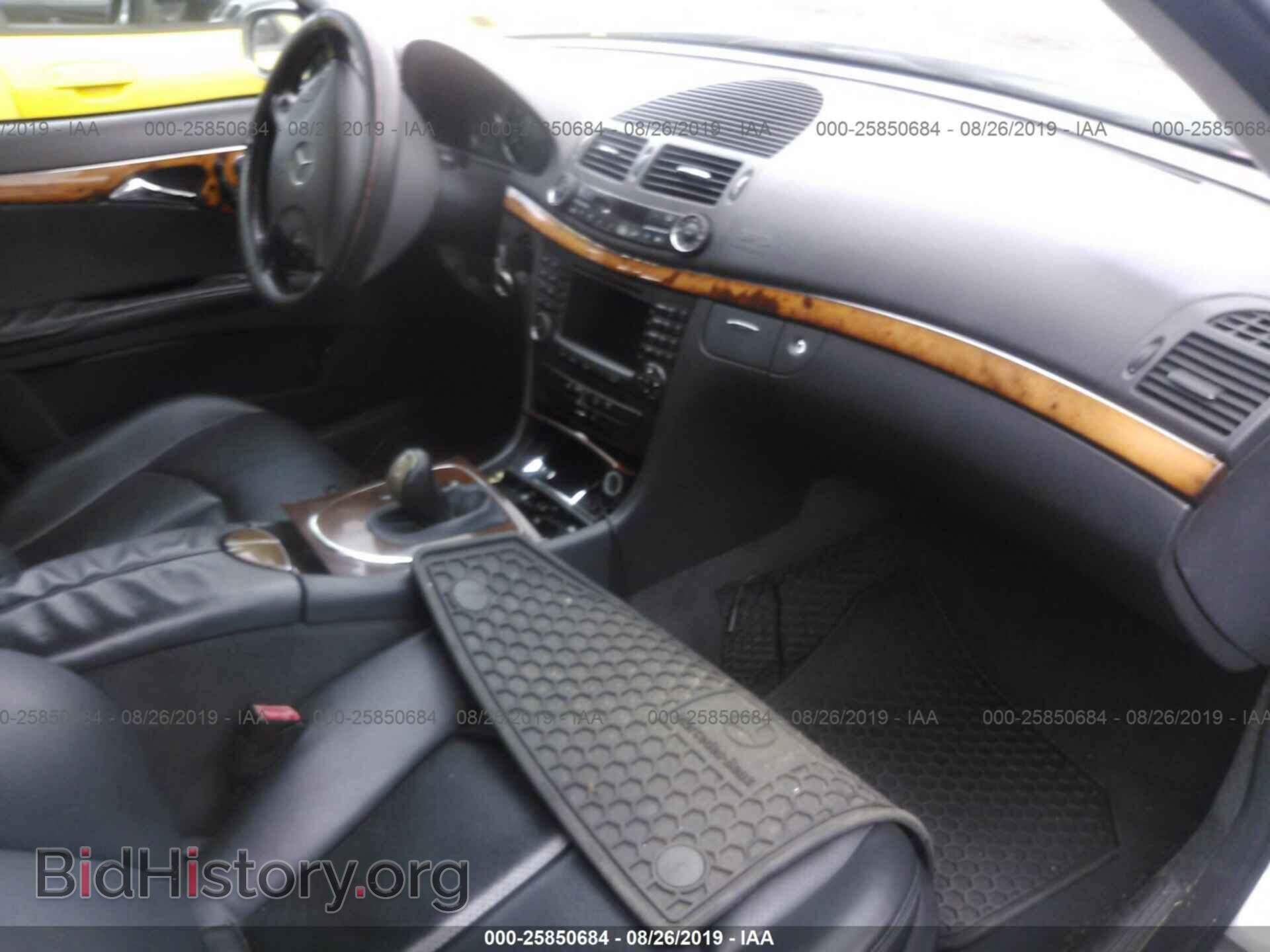 2004 MERCEDES-BENZ E - VIN: WDBUF65J34A523015 - Photo 5