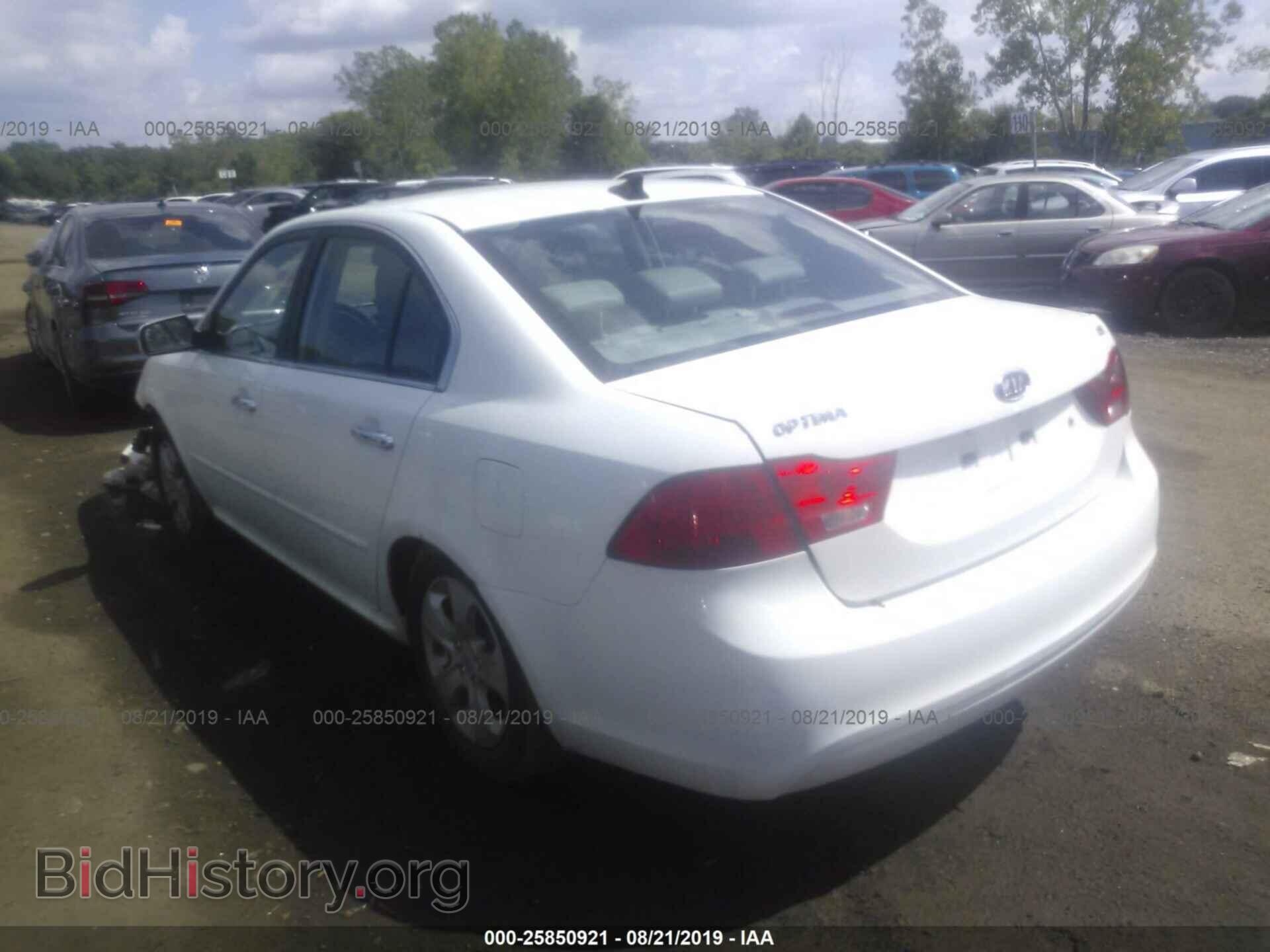 2009 KIA OPTIMA - VIN: KNAGE228495295552 - Фото 3