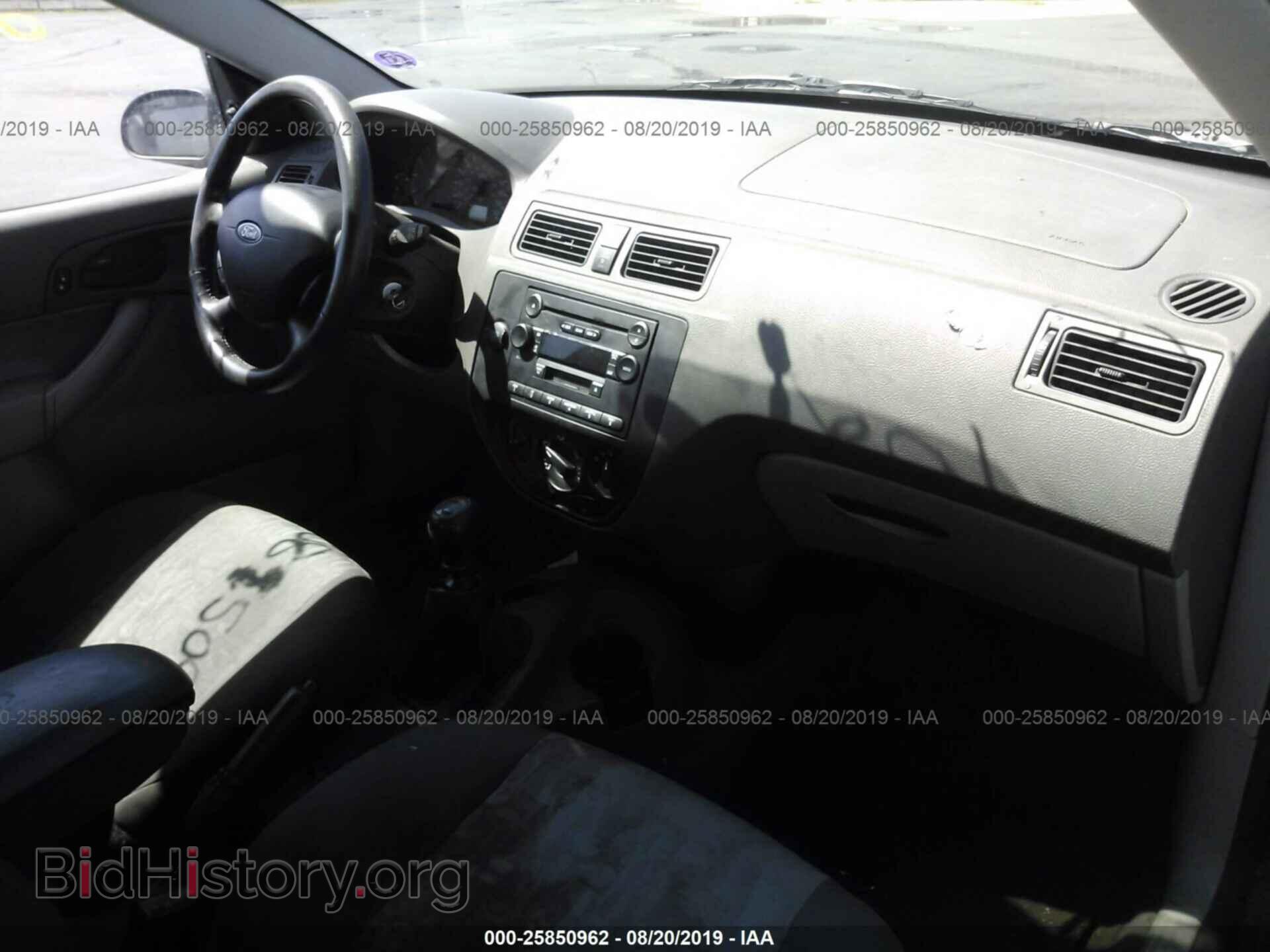 2005 FORD FOCUS - VIN: 1FAFP34N05W112983 - Фото 5