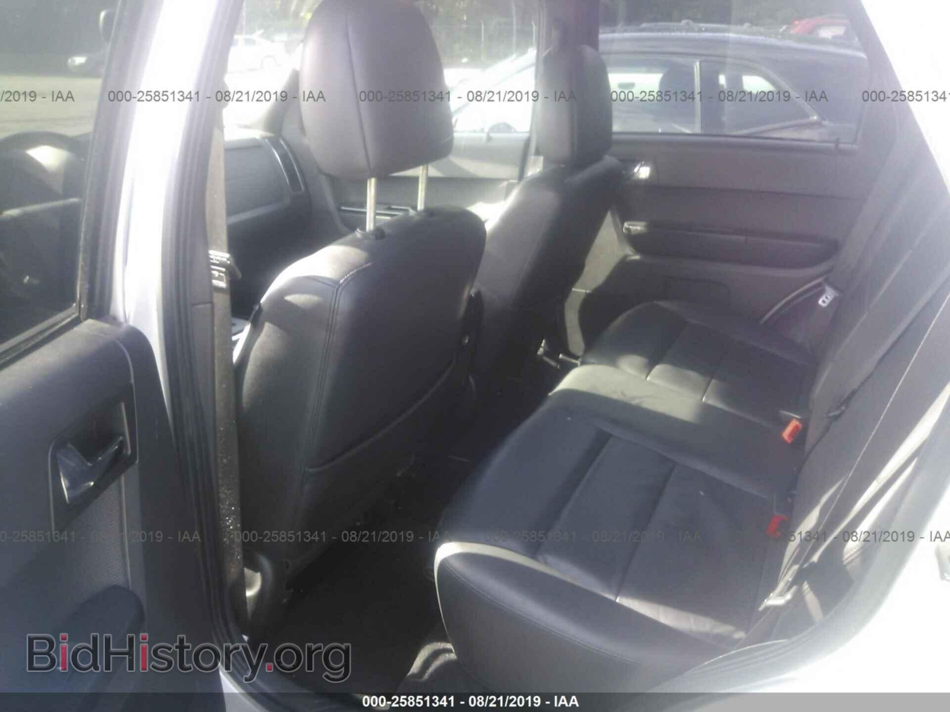 2011 FORD ESCAPE - VIN: 1FMCU0EG0BKB79201 - Фото 8