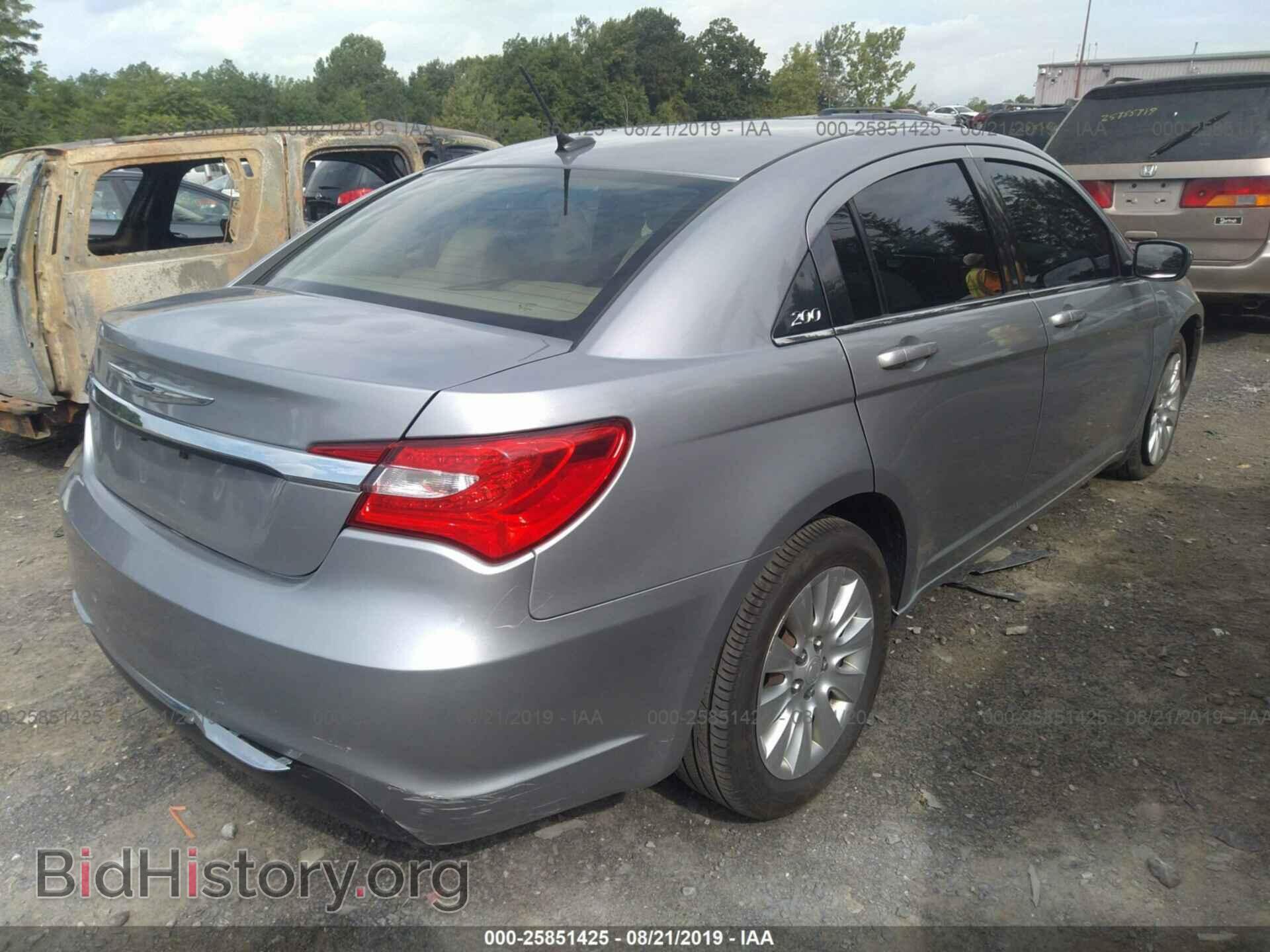2013 CHRYSLER 200 - VIN: 1C3CCBAB8DN735676 - Photo 4