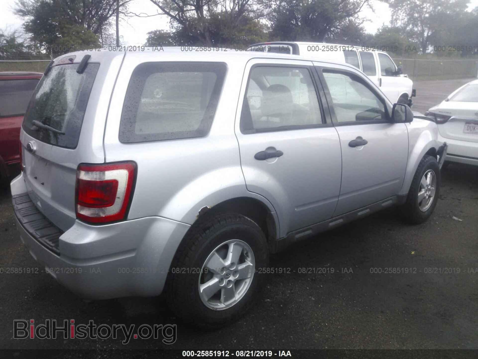 2012 FORD ESCAPE - VIN: 1FMCU9C77CKB93721 - Photo 4