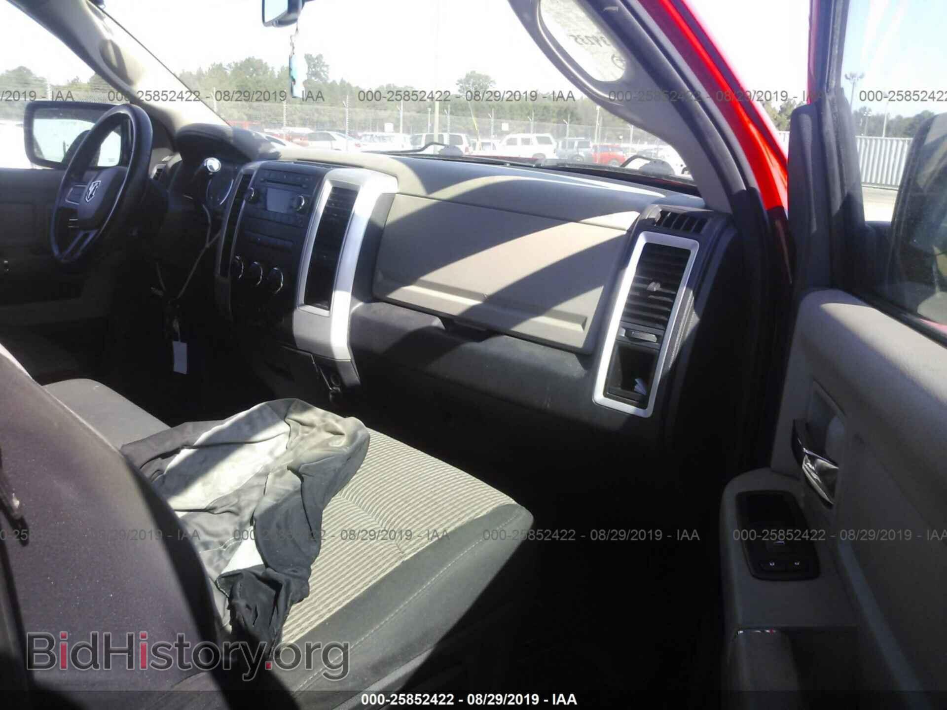 2011 DODGE RAM 1500 - VIN: 1D7RB1CTXBS596552 - Фото 5