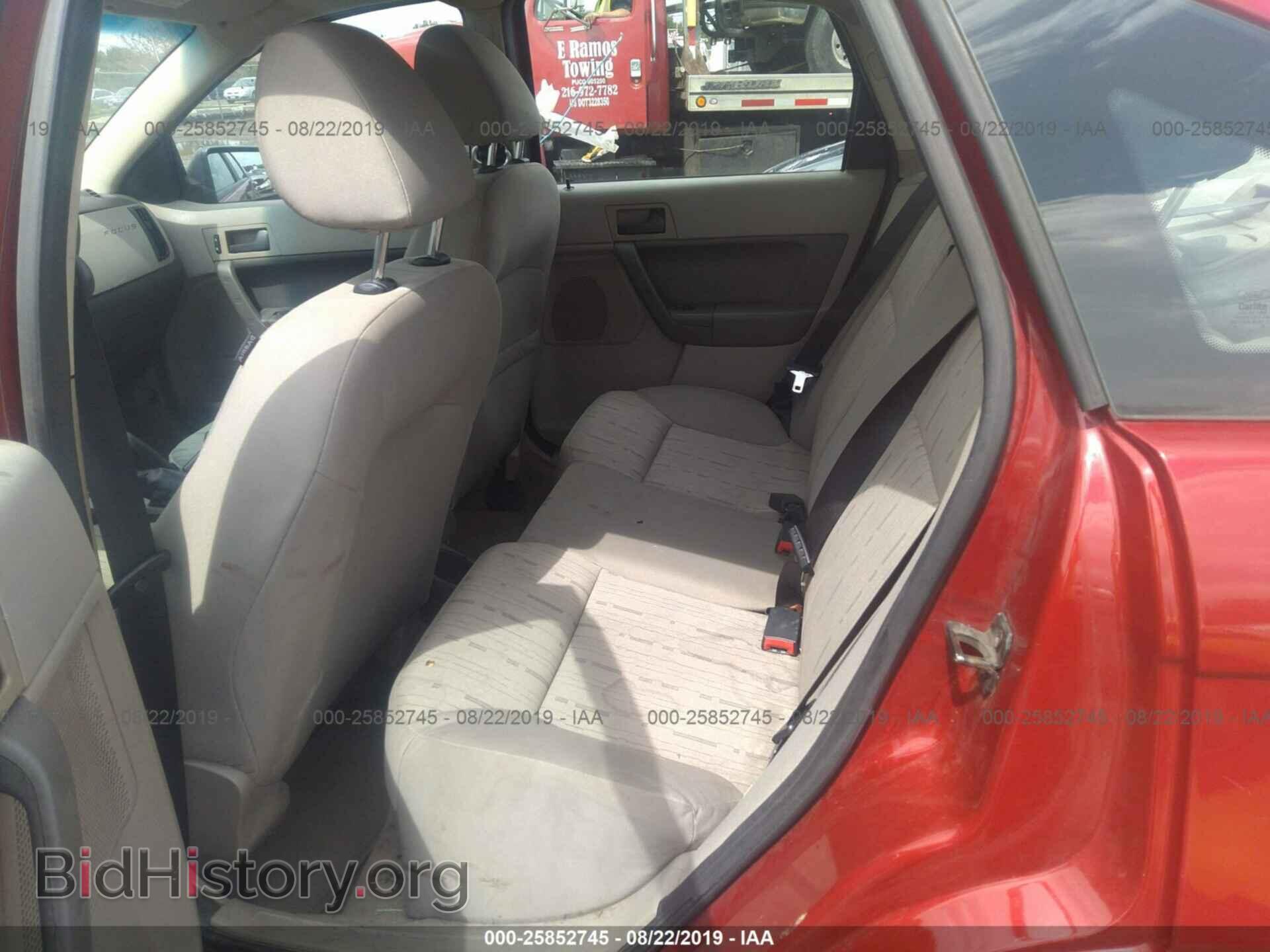 2011 FORD FOCUS - VIN: 1FAHP3FN2BW105776 - Фото 8