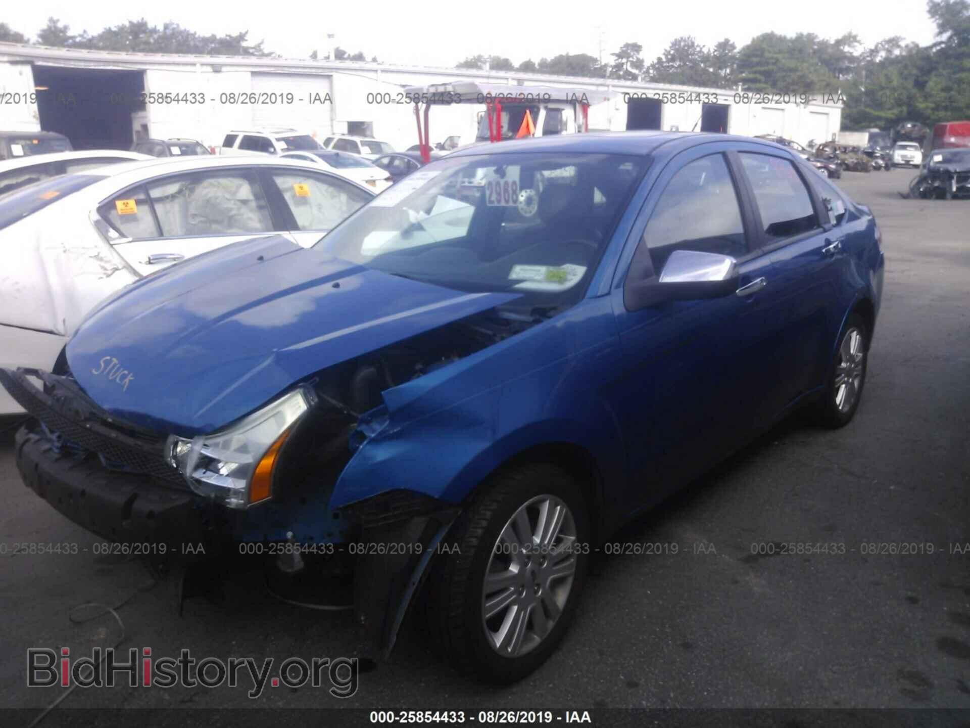 2011 FORD FOCUS - VIN: 1FAHP3HN6BW123663 - Фото 2