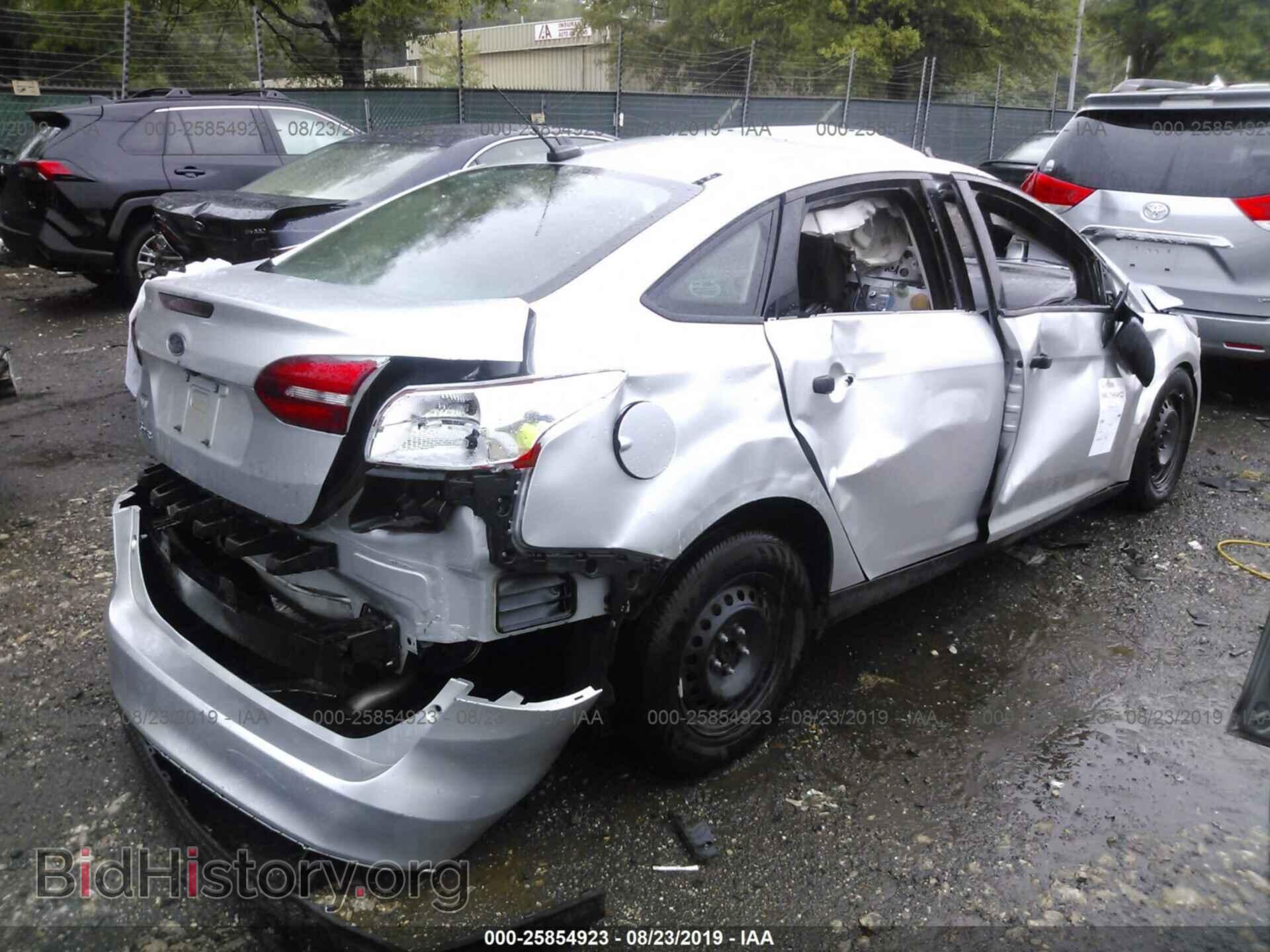 2017 FORD FOCUS - VIN: 1FADP3E25HL338972 - Photo 4