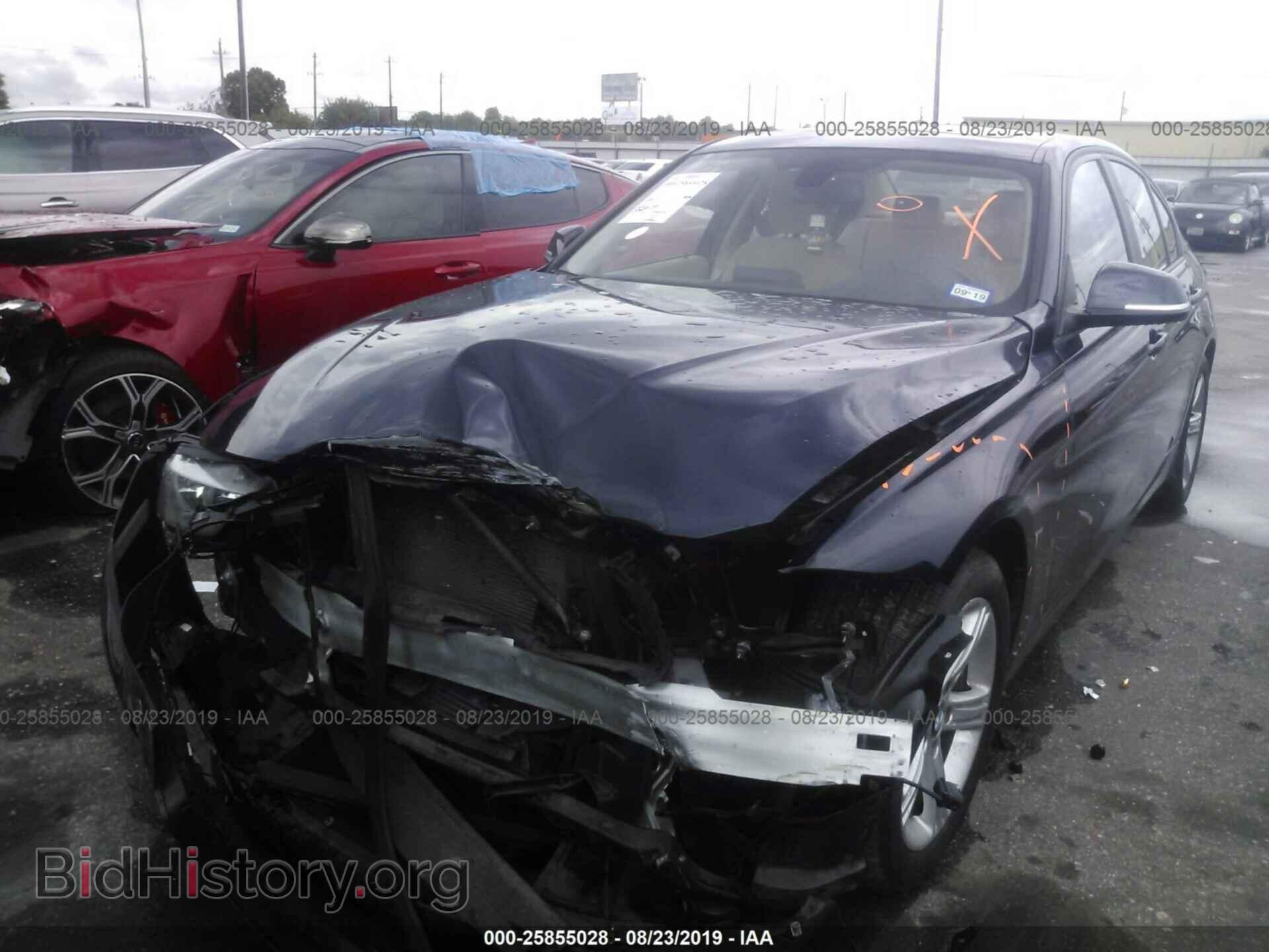 2015 BMW 320 - VIN: WBA3C3C57FK201367 - Фото 6