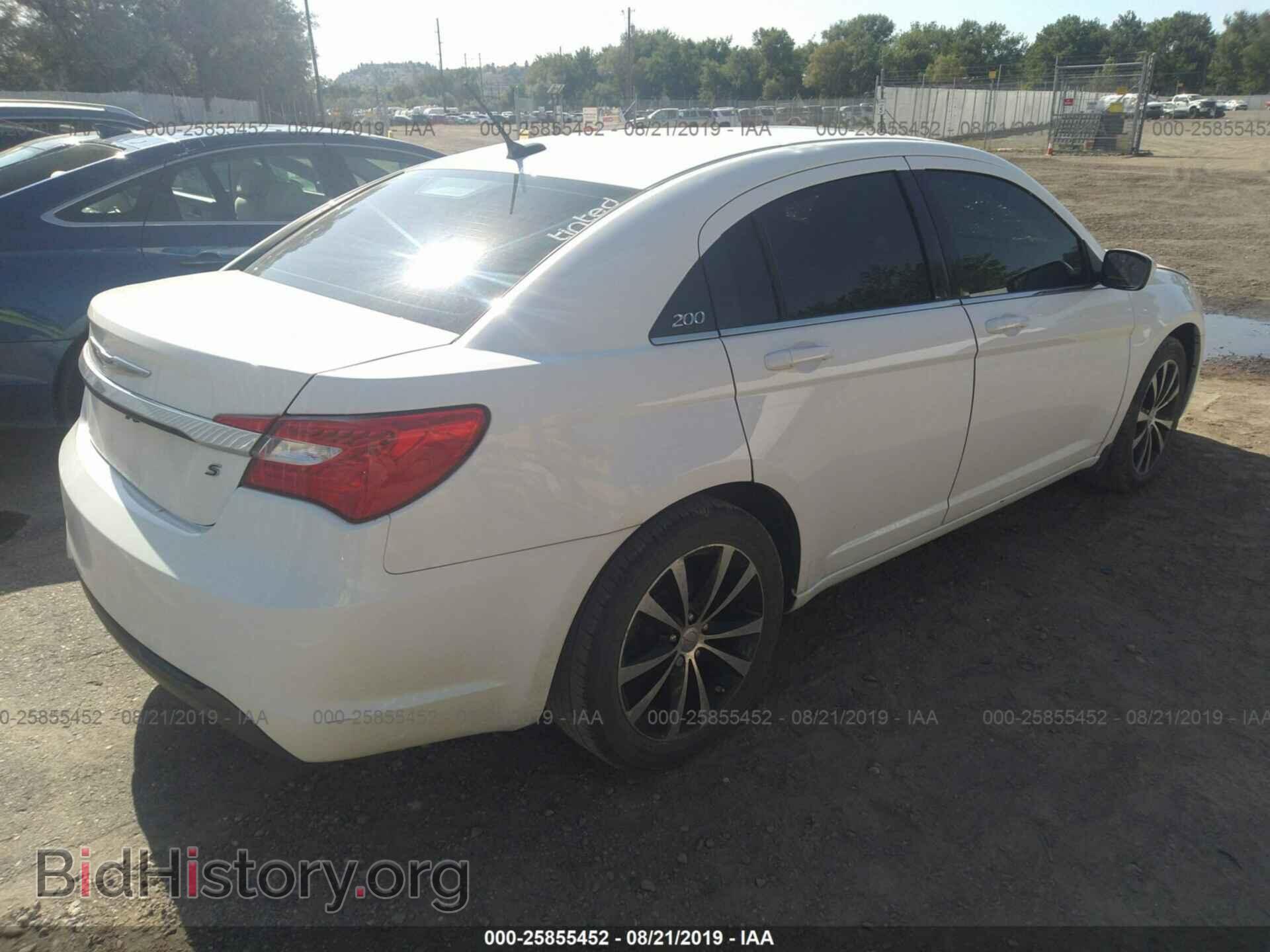 2013 CHRYSLER 200 - VIN: 1C3CCBBB9DN624097 - Photo 4