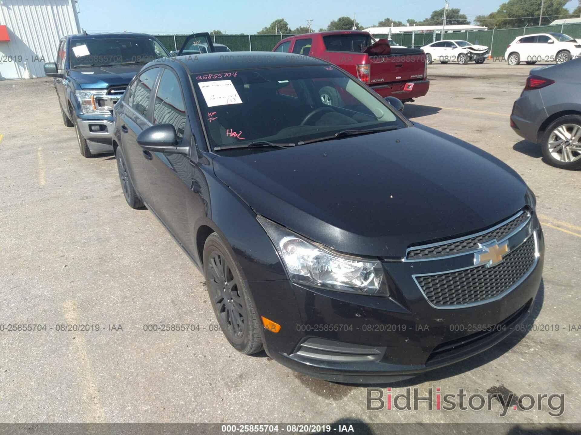 Photo 1G1PJ5SB0D7103190 - CHEVROLET CRUZE 2013