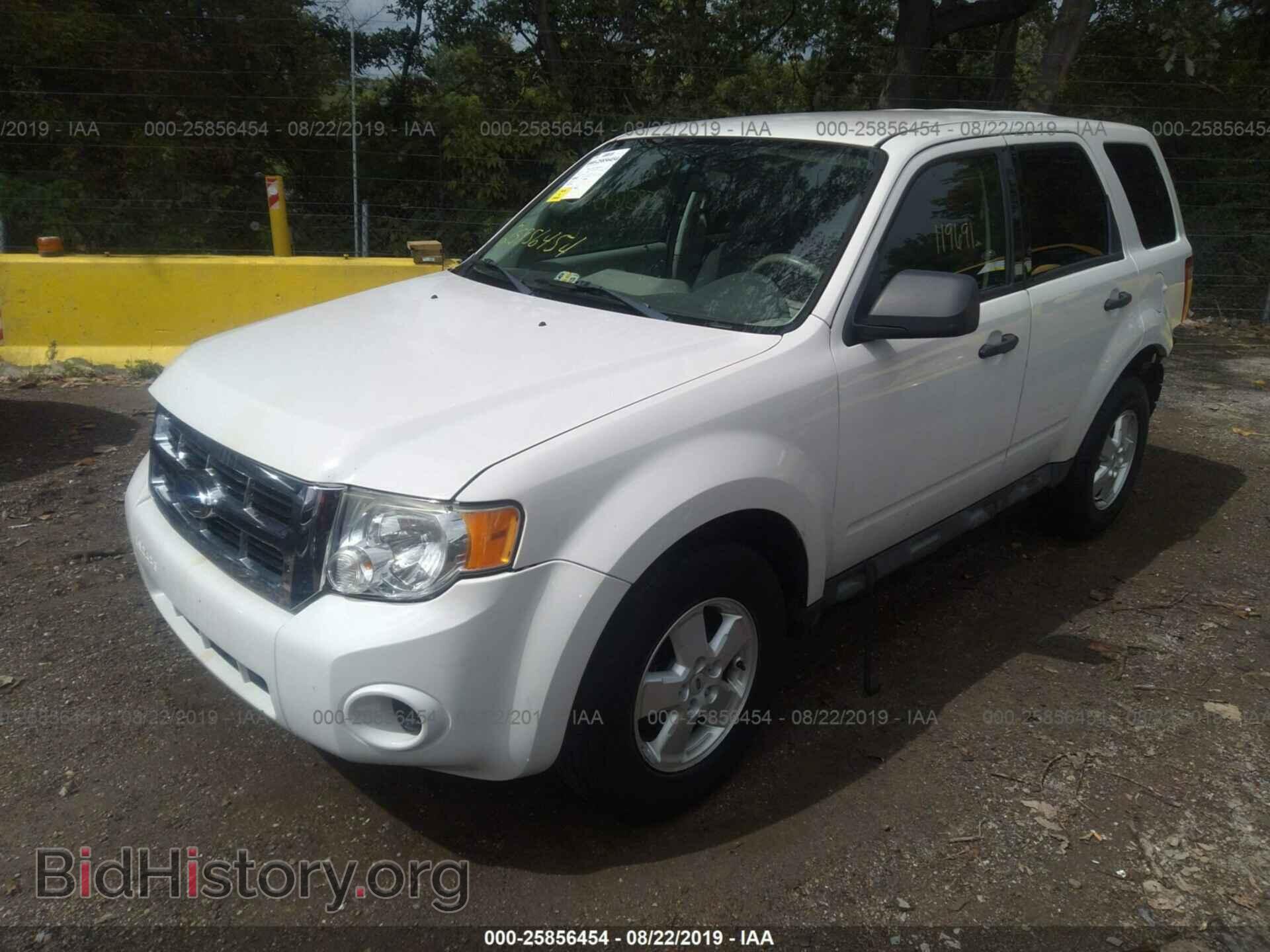 2009 FORD ESCAPE - VIN: 1FMCU02779KC56306 - Photo 2